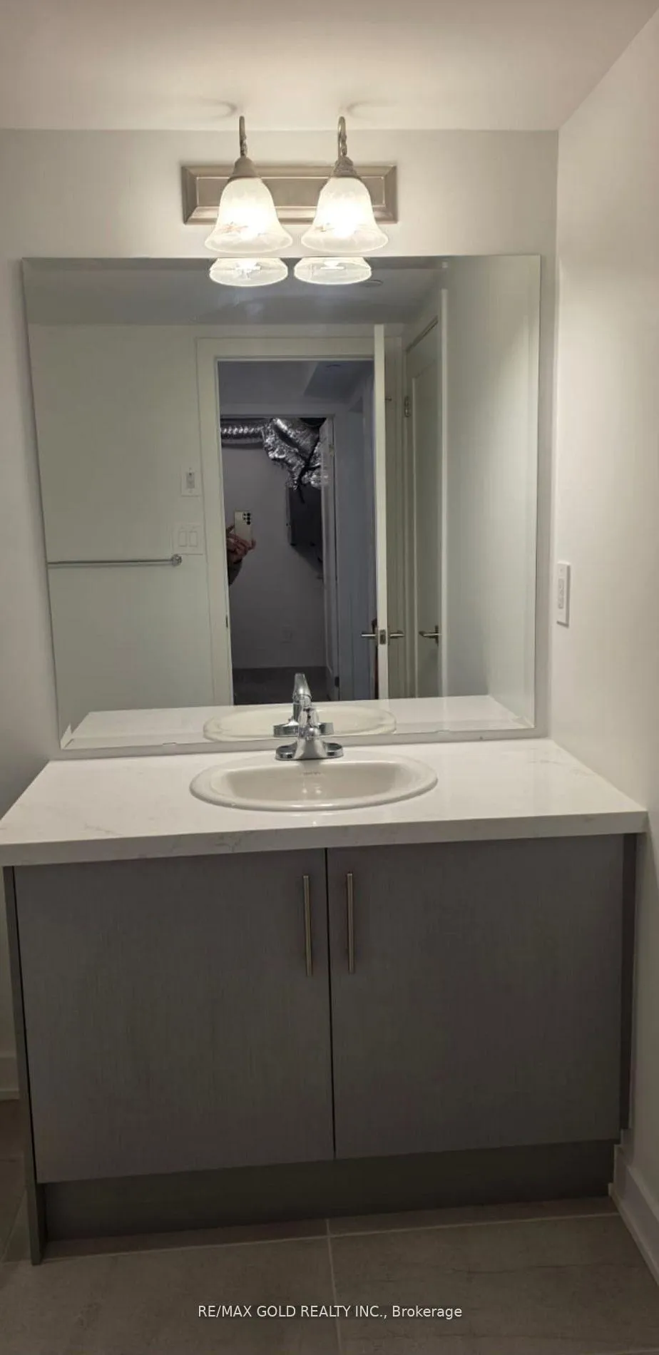 Photo 7 of Unit 12, 65 Romilly Drive N, Brampton, Northwest Brampton — HOMEH