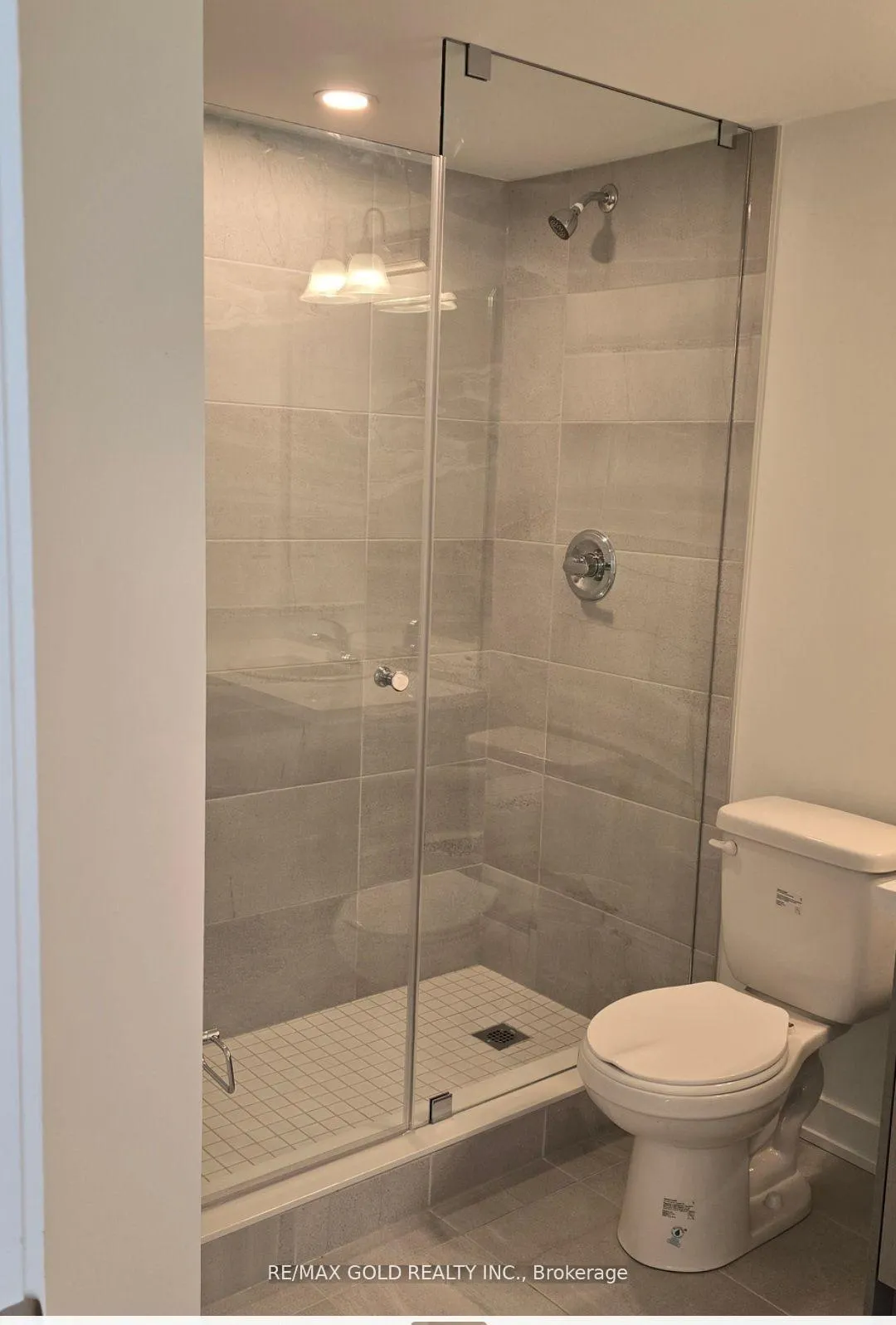 Photo 11 of Unit 12, 65 Romilly Drive N, Brampton, Northwest Brampton — HOMEH