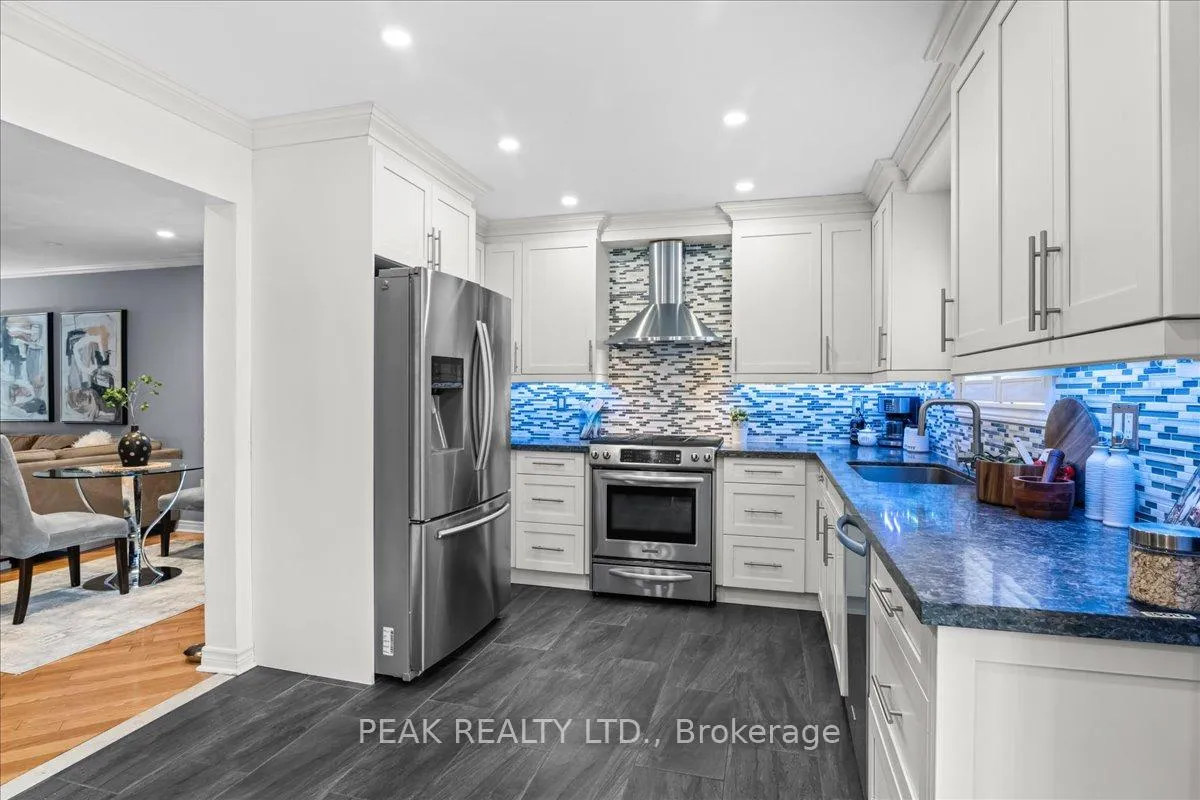 Photo 11 of 80 Fry Crescent, Clarington, Bowmanville — HOMEH