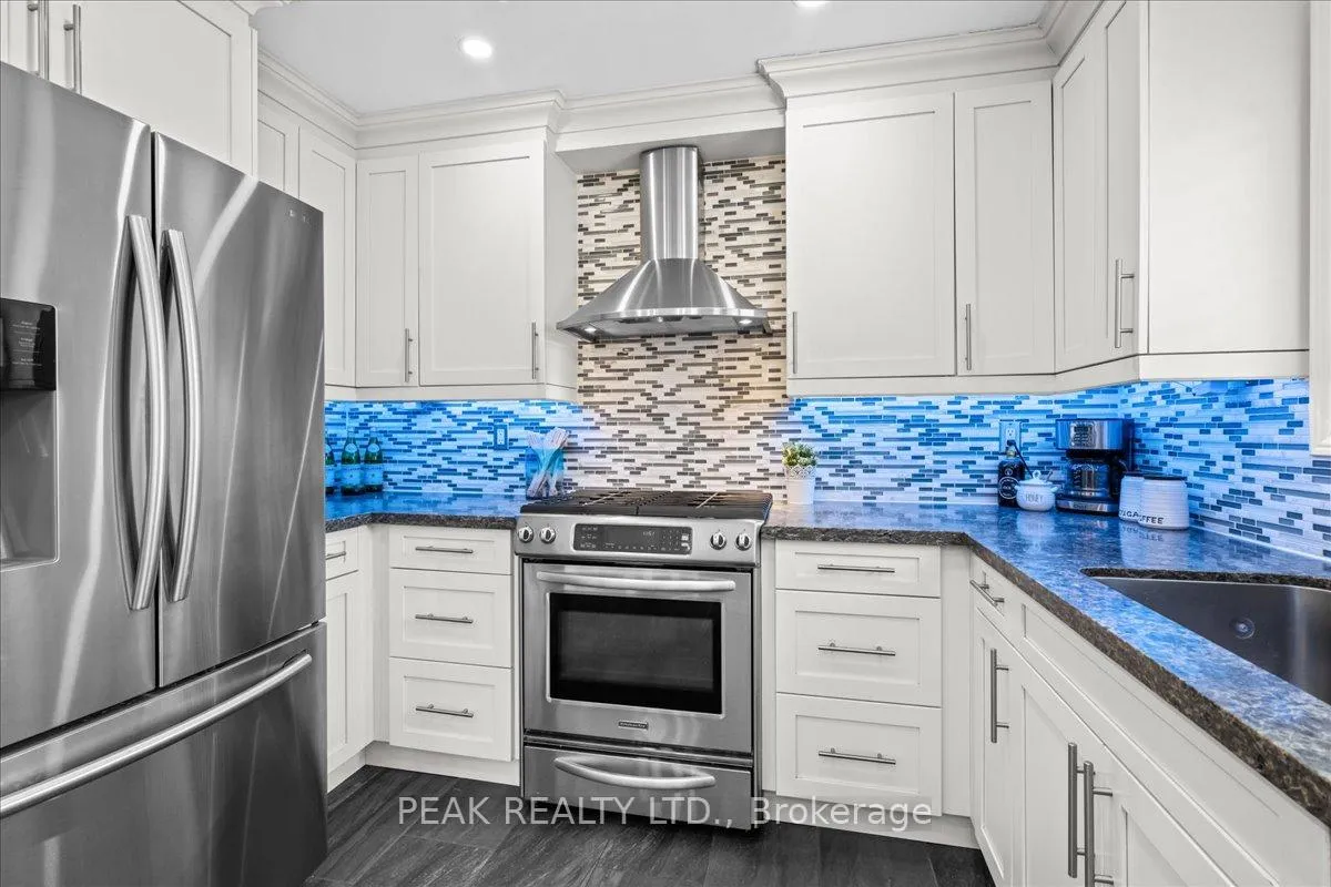 Photo 1 of 80 Fry Crescent, Clarington, Bowmanville — HOMEH