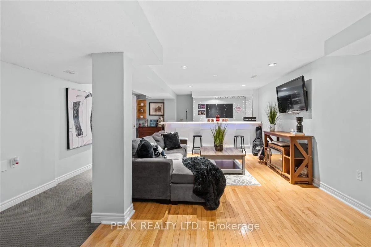 Photo 33 of 80 Fry Crescent, Clarington, Bowmanville — HOMEH