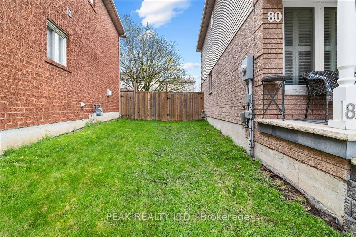 Photo 34 of 80 Fry Crescent, Clarington, Bowmanville — HOMEH