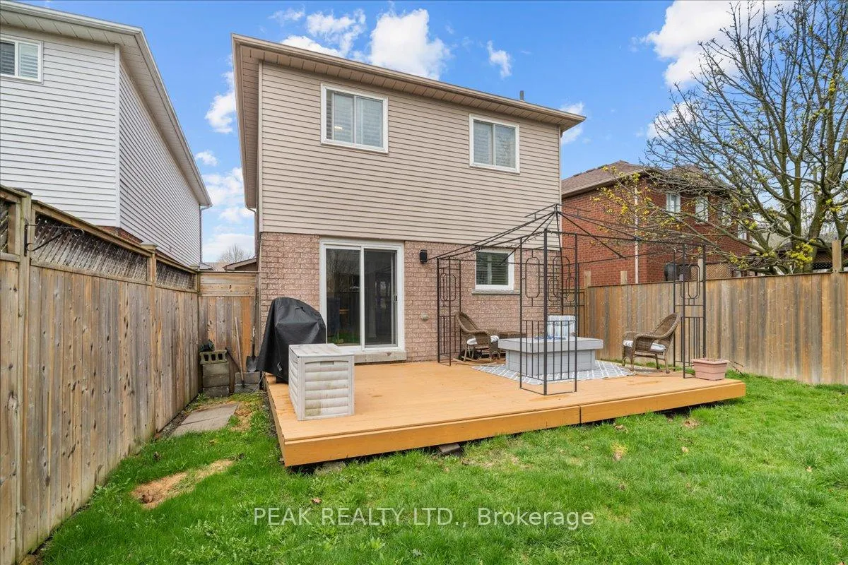 Photo 36 of 80 Fry Crescent, Clarington, Bowmanville — HOMEH