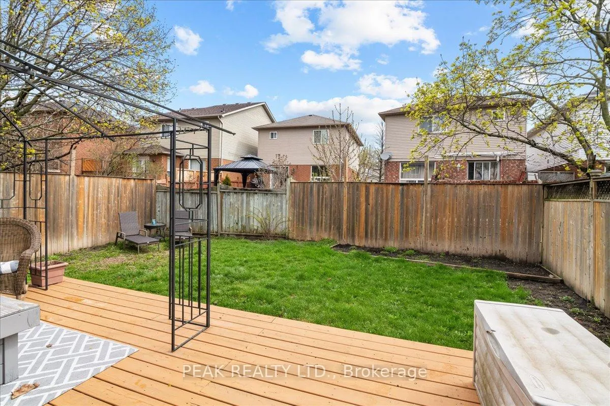 Photo 37 of 80 Fry Crescent, Clarington, Bowmanville — HOMEH