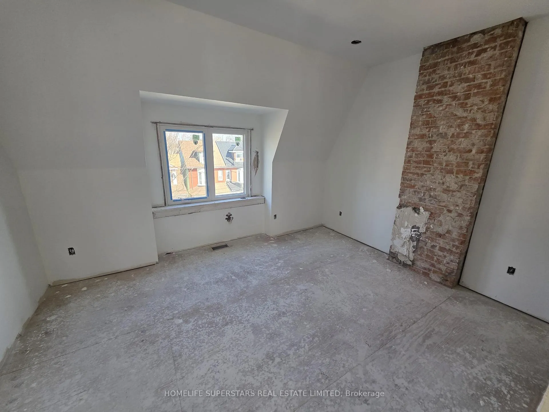 Photo 1 of 182 A Jones Avenue, Toronto, South Riverdale — HOMEH