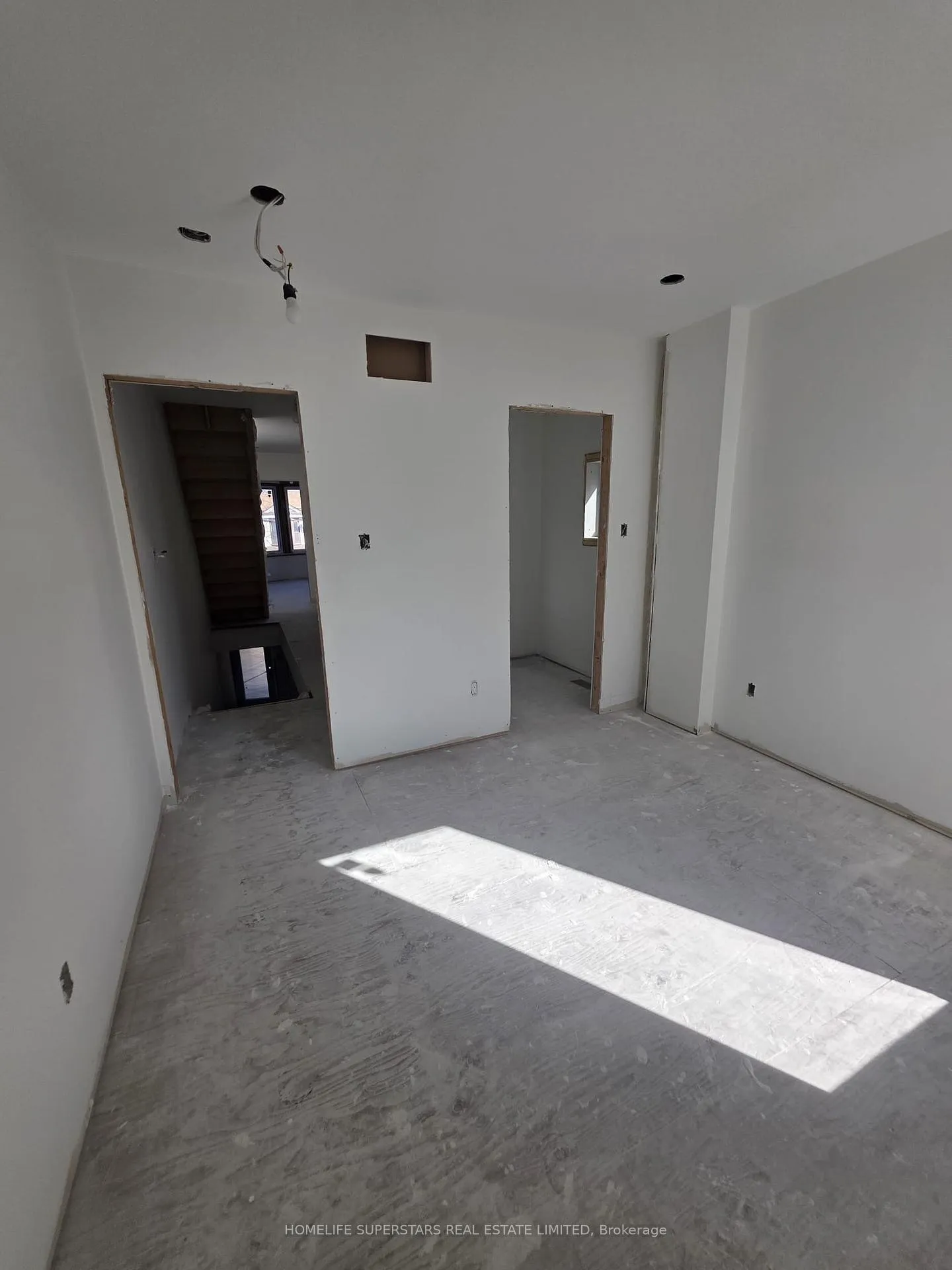 Photo 12 of 182 A Jones Avenue, Toronto, South Riverdale — HOMEH