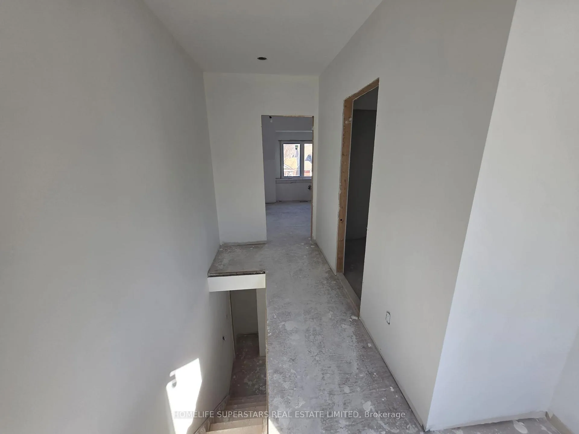 Photo 13 of 182 A Jones Avenue, Toronto, South Riverdale — HOMEH