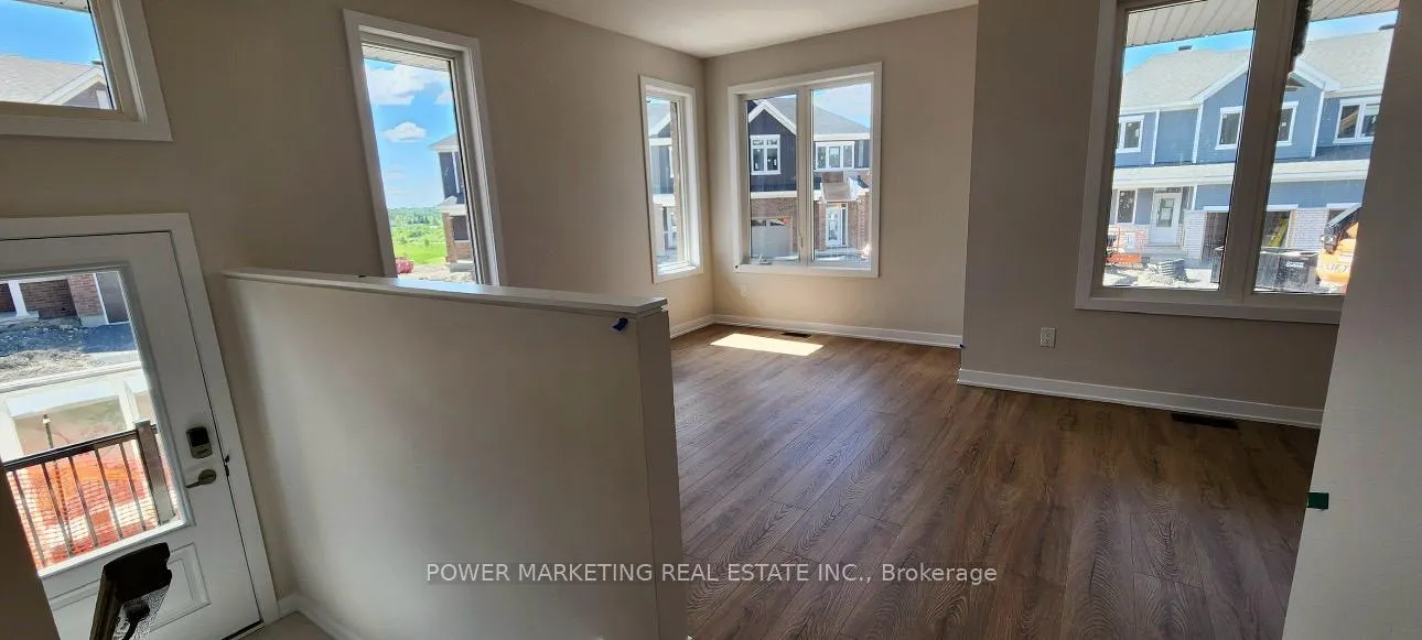 Photo 9 of 139 Beebalm Street, Ottawa, Barrhaven - Half Moon Bay — HOMEH