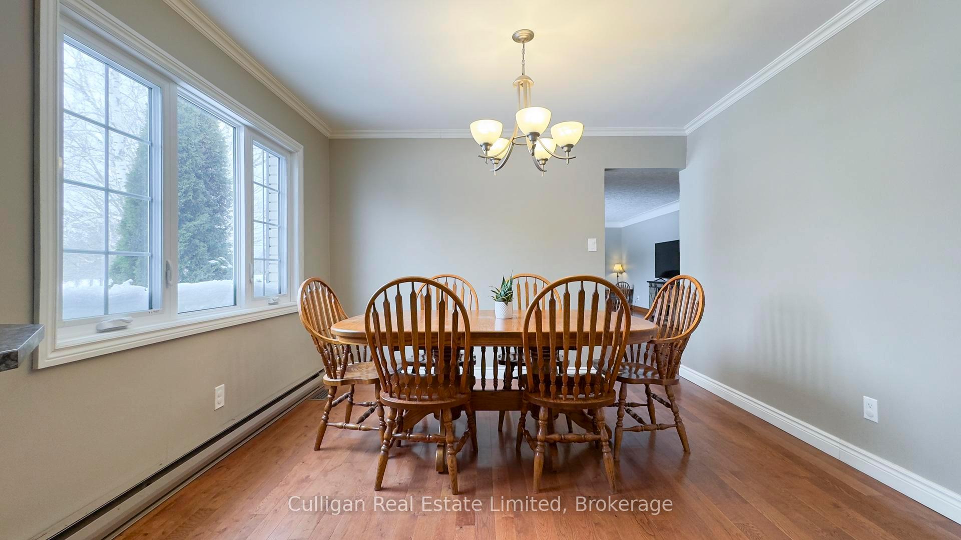 Photo 10 of 74132 Kippen Road, Huron East, Tuckersmith — HOMEH