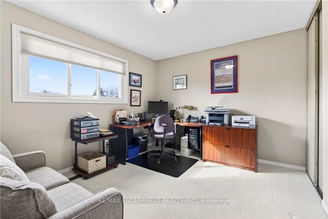Photo 28 of 2378 Arnold Crescent, Burlington, Brant Hills — HOMEH