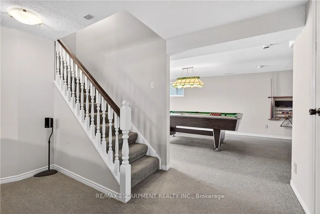 Photo 32 of 2378 Arnold Crescent, Burlington, Brant Hills — HOMEH