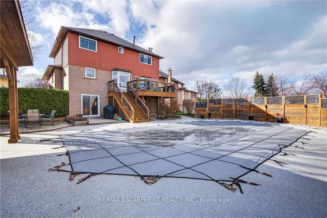 Photo 40 of 2378 Arnold Crescent, Burlington, Brant Hills — HOMEH