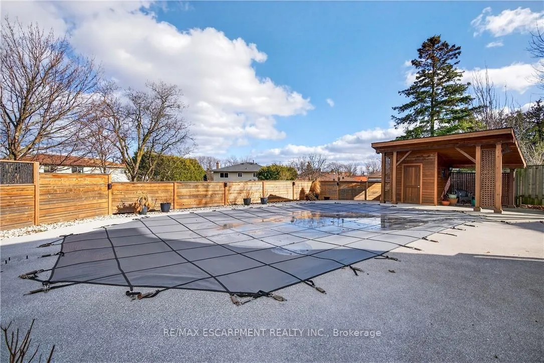 Photo 42 of 2378 Arnold Crescent, Burlington, Brant Hills — HOMEH