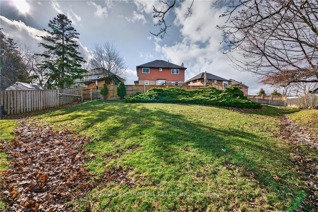 Photo 48 of 2378 Arnold Crescent, Burlington, Brant Hills — HOMEH
