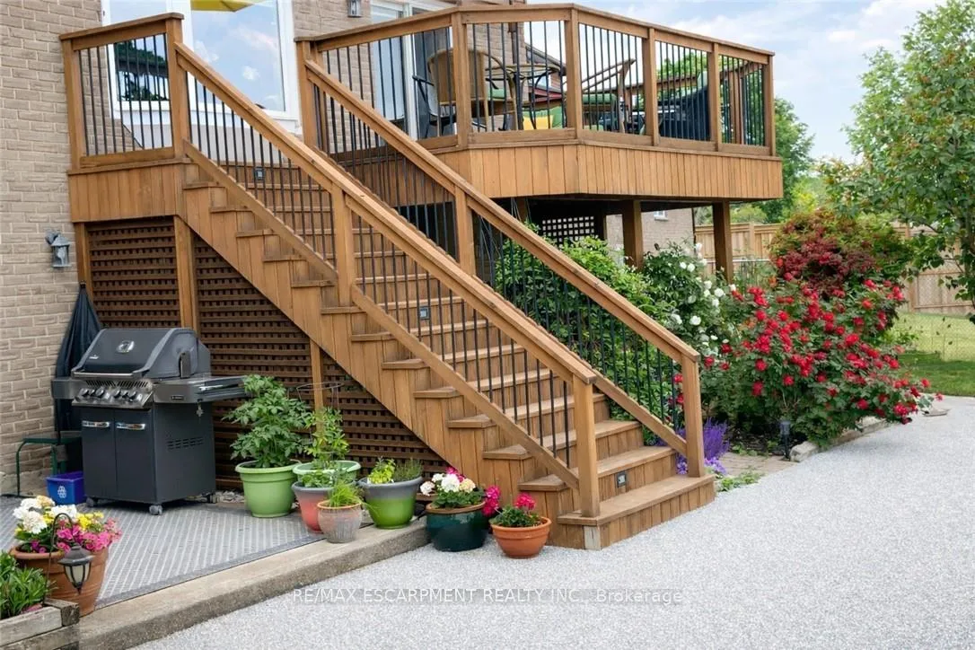 Photo 49 of 2378 Arnold Crescent, Burlington, Brant Hills — HOMEH