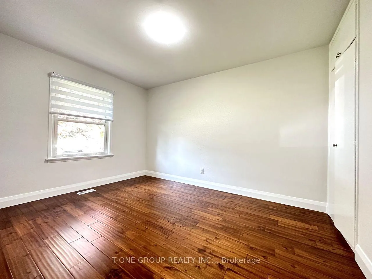Photo 7 of Unit UPPER, 9 Wigmore Drive, North York, Victoria Village — HOMEH