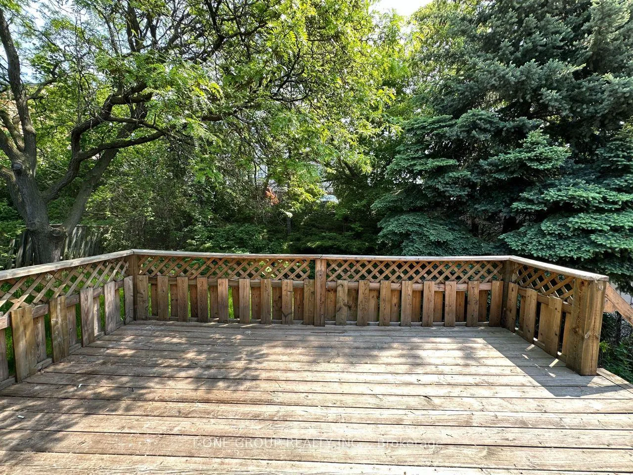 Photo 12 of Unit UPPER, 9 Wigmore Drive, North York, Victoria Village — HOMEH
