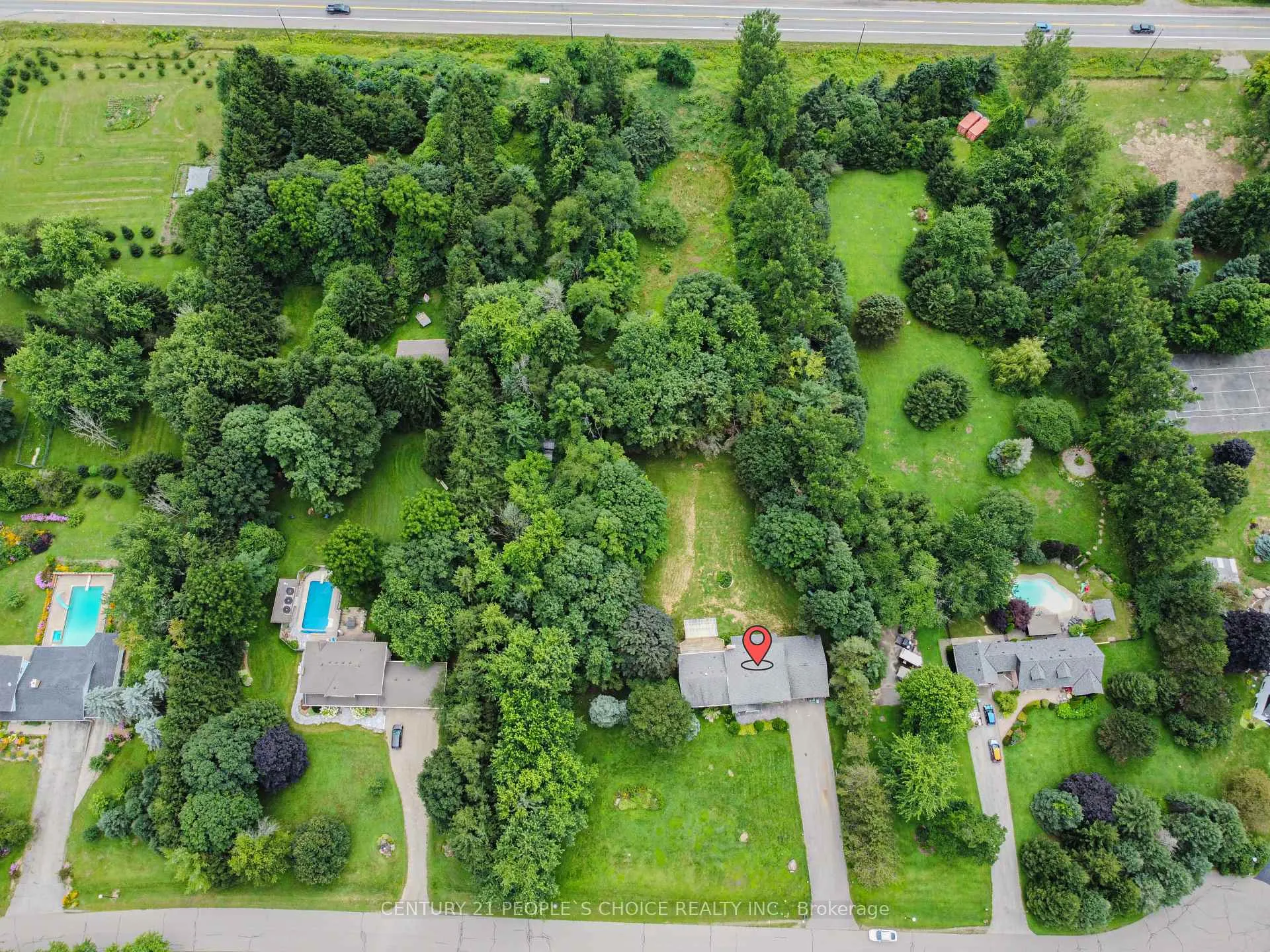 Photo 3 of 8 Glenn Court, Caledon, Rural Caledon — HOMEH