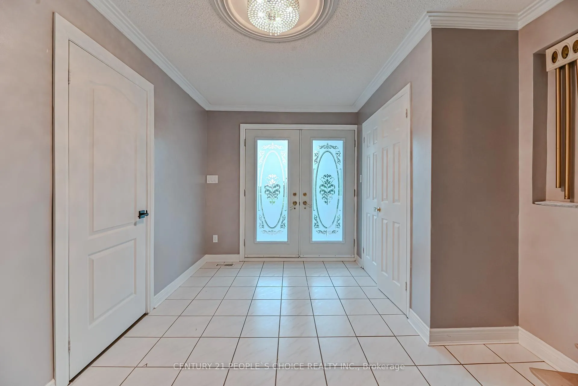 Photo 9 of 8 Glenn Court, Caledon, Rural Caledon — HOMEH