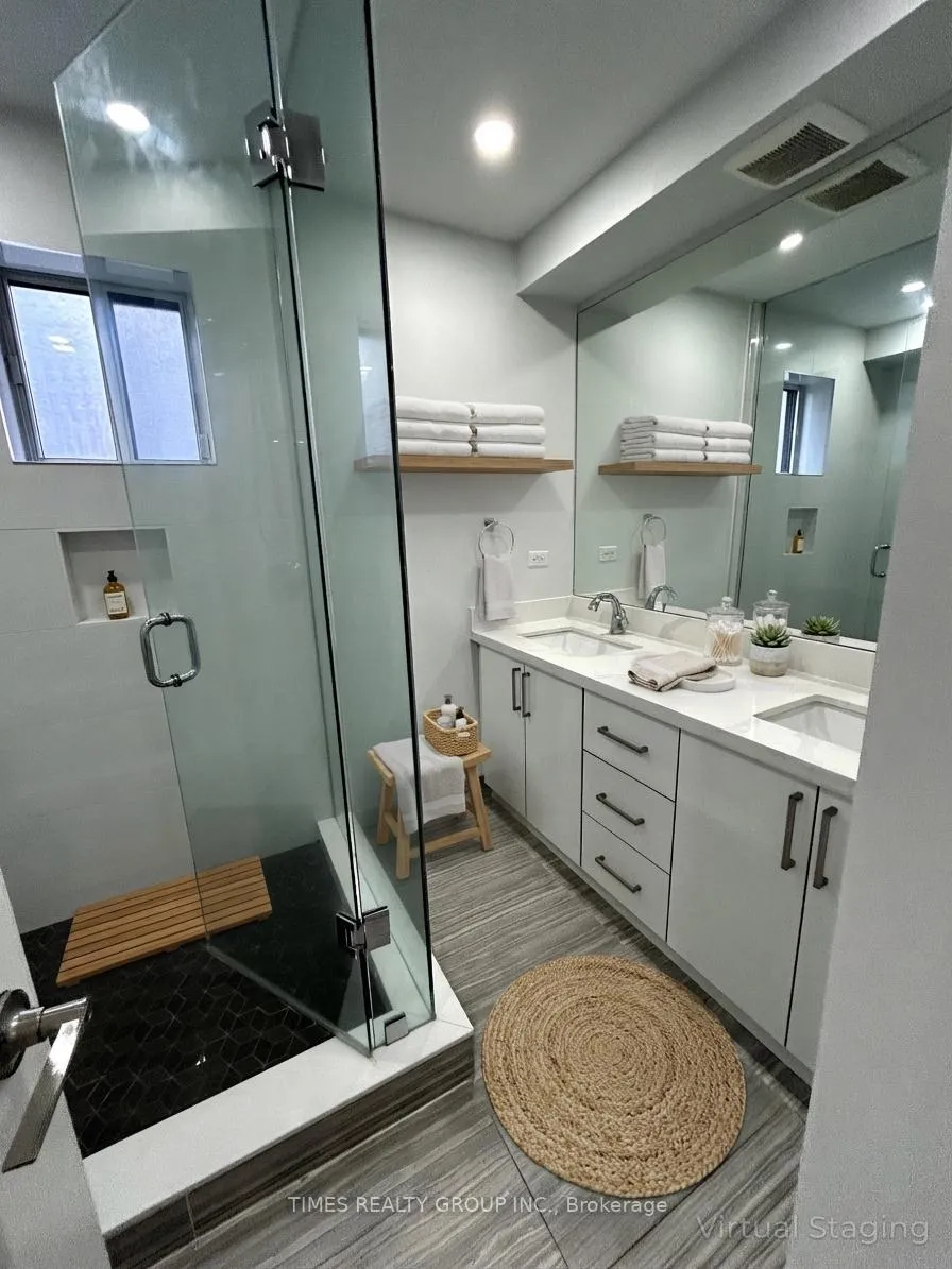 Photo 5 of Unit 207, 15 Walmer Road, Toronto, The Annex — HOMEH