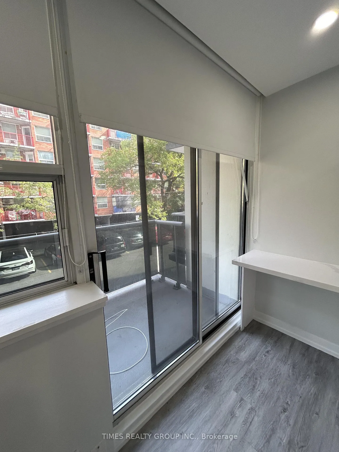 Photo 7 of Unit 207, 15 Walmer Road, Toronto, The Annex — HOMEH