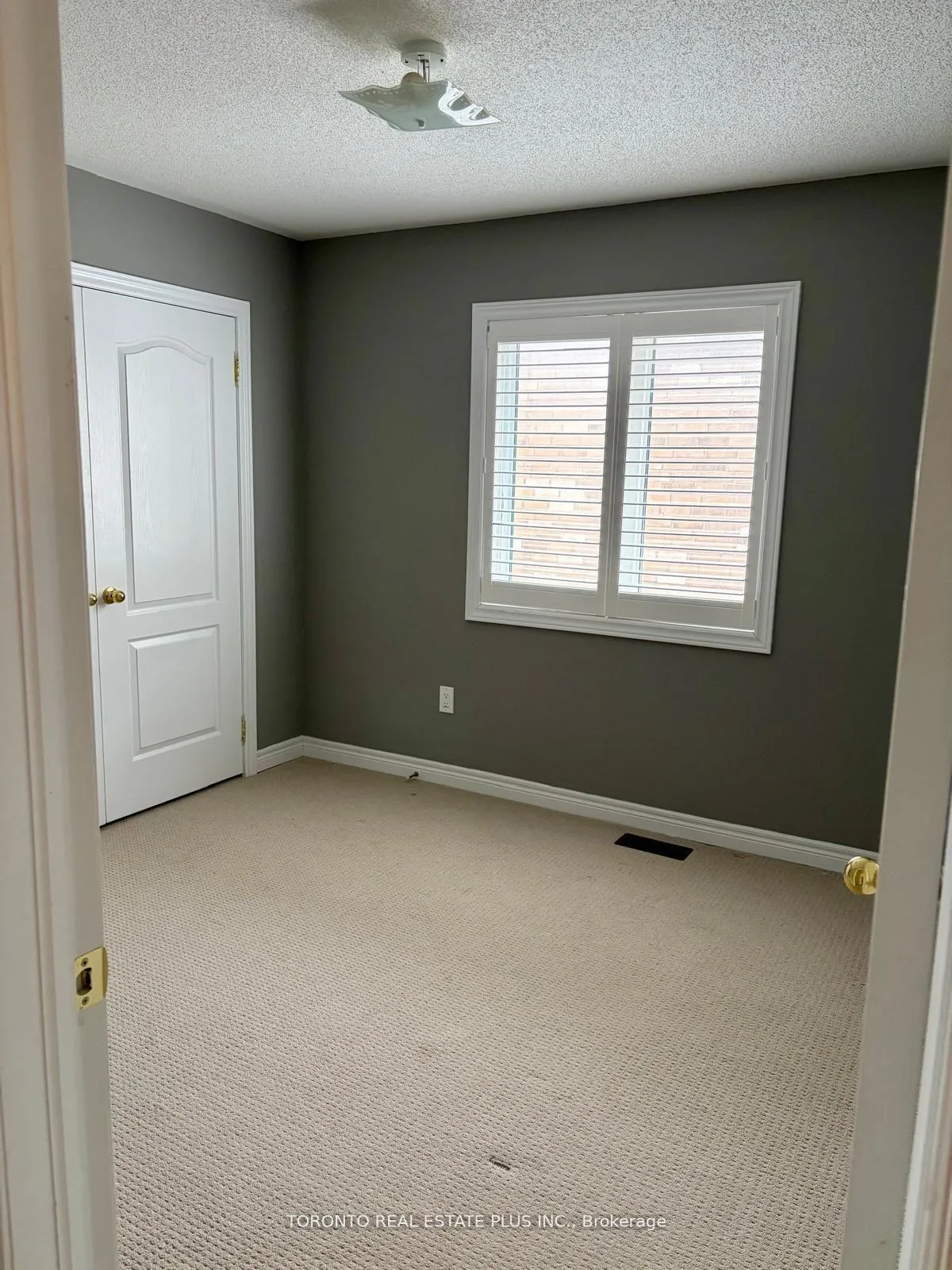 Photo 7 of 55 Staglin Court, Markham, Cathedraltown — HOMEH