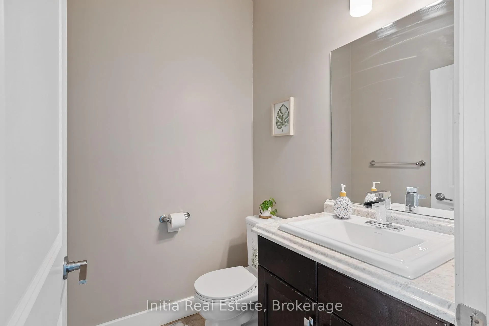 Photo 19 of 25 Queensway Drive, Strathroy-Caradoc, SE — HOMEH