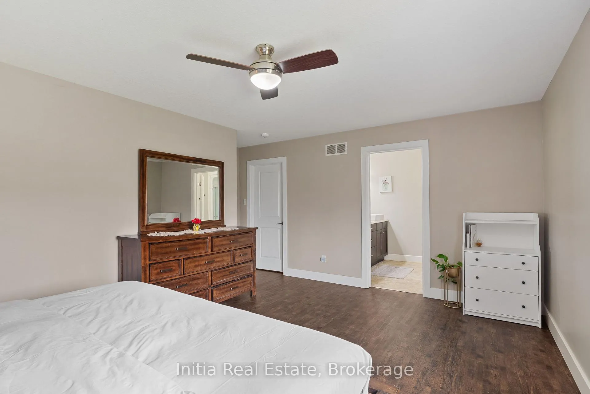 Photo 26 of 25 Queensway Drive, Strathroy-Caradoc, SE — HOMEH