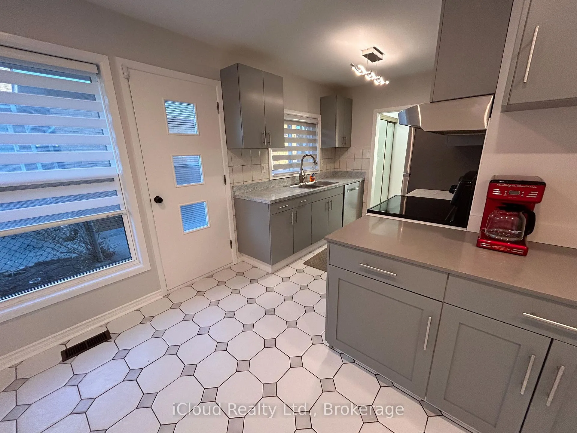 Photo 9 of 140 Cromwell Crescent, Hamilton, Greenford — HOMEH