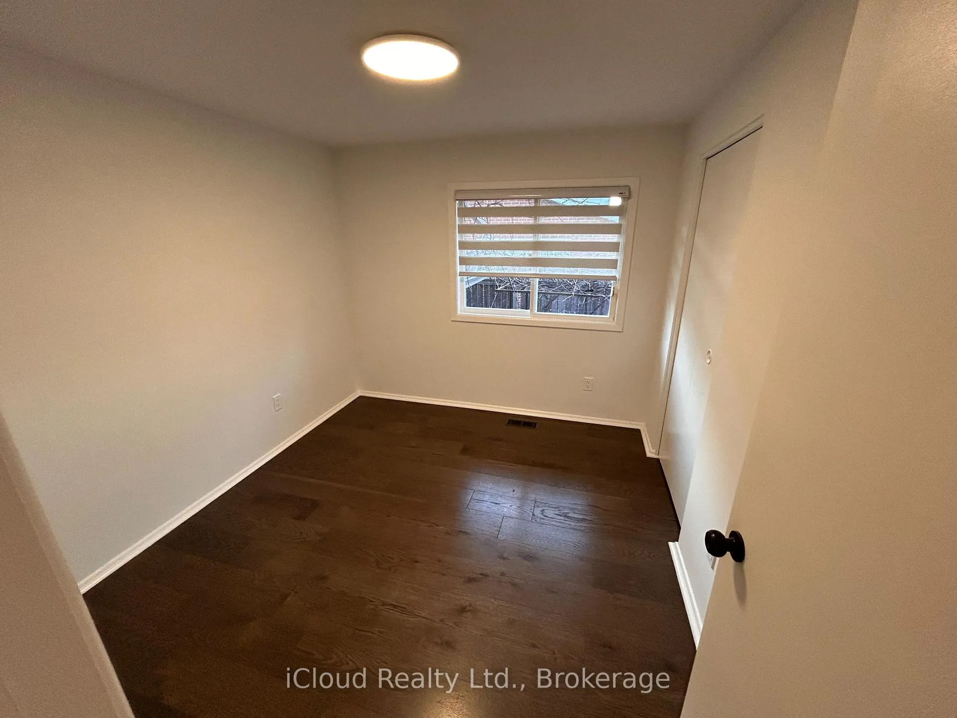 Photo 13 of 140 Cromwell Crescent, Hamilton, Greenford — HOMEH