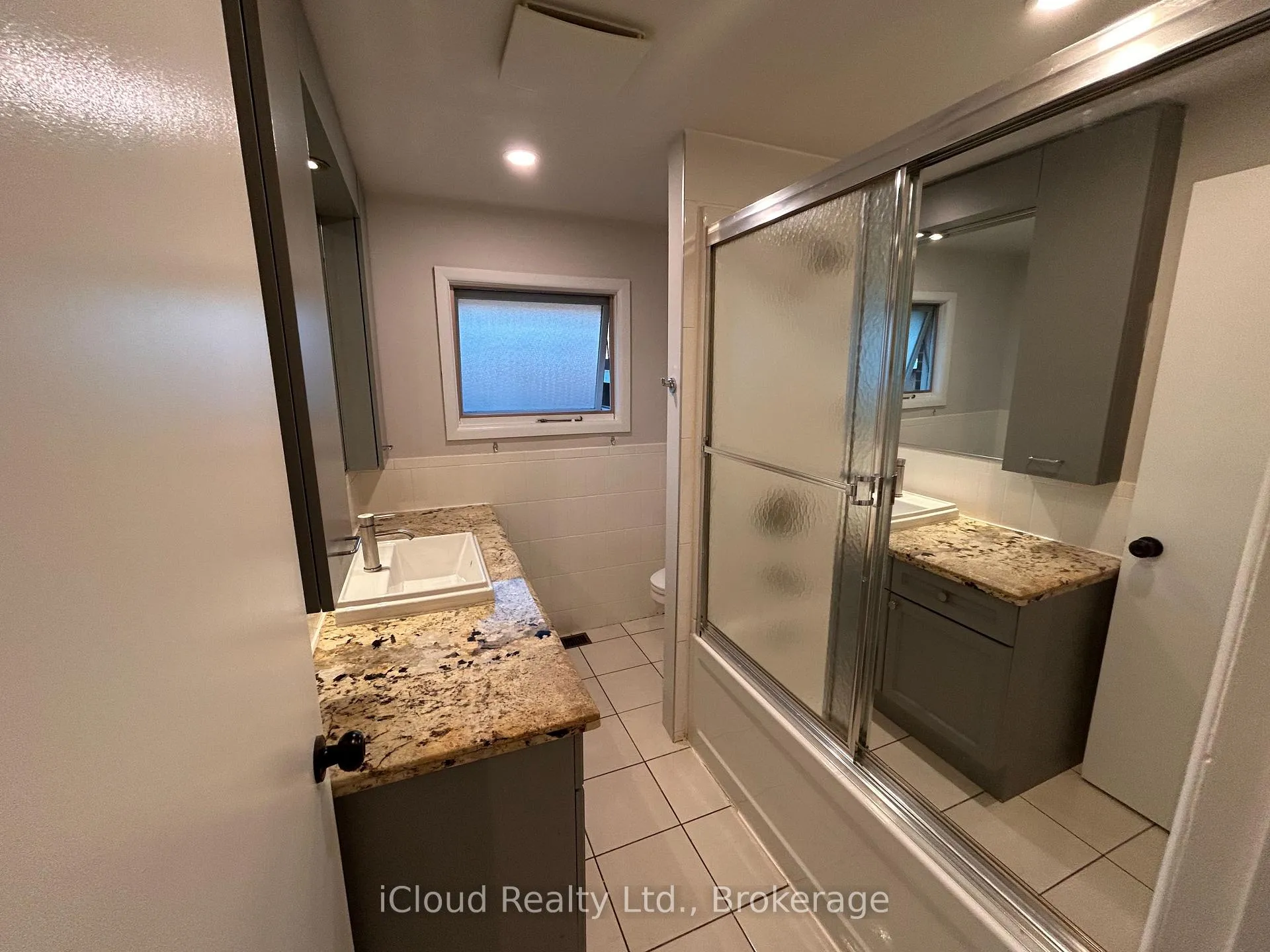 Photo 19 of 140 Cromwell Crescent, Hamilton, Greenford — HOMEH