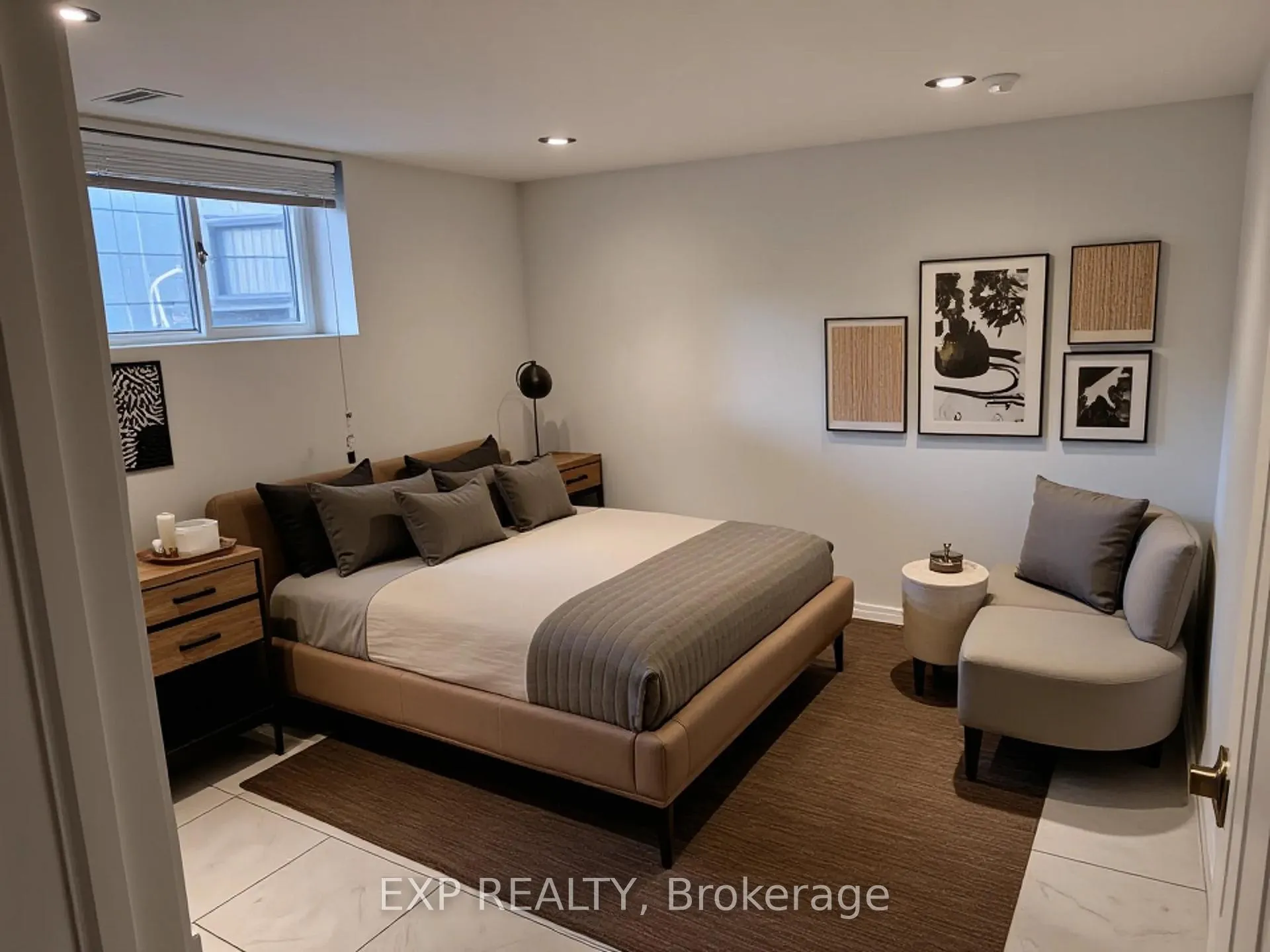 Photo 6 of 26 Avon Avenue, Toronto, Rockcliffe-Smythe — HOMEH