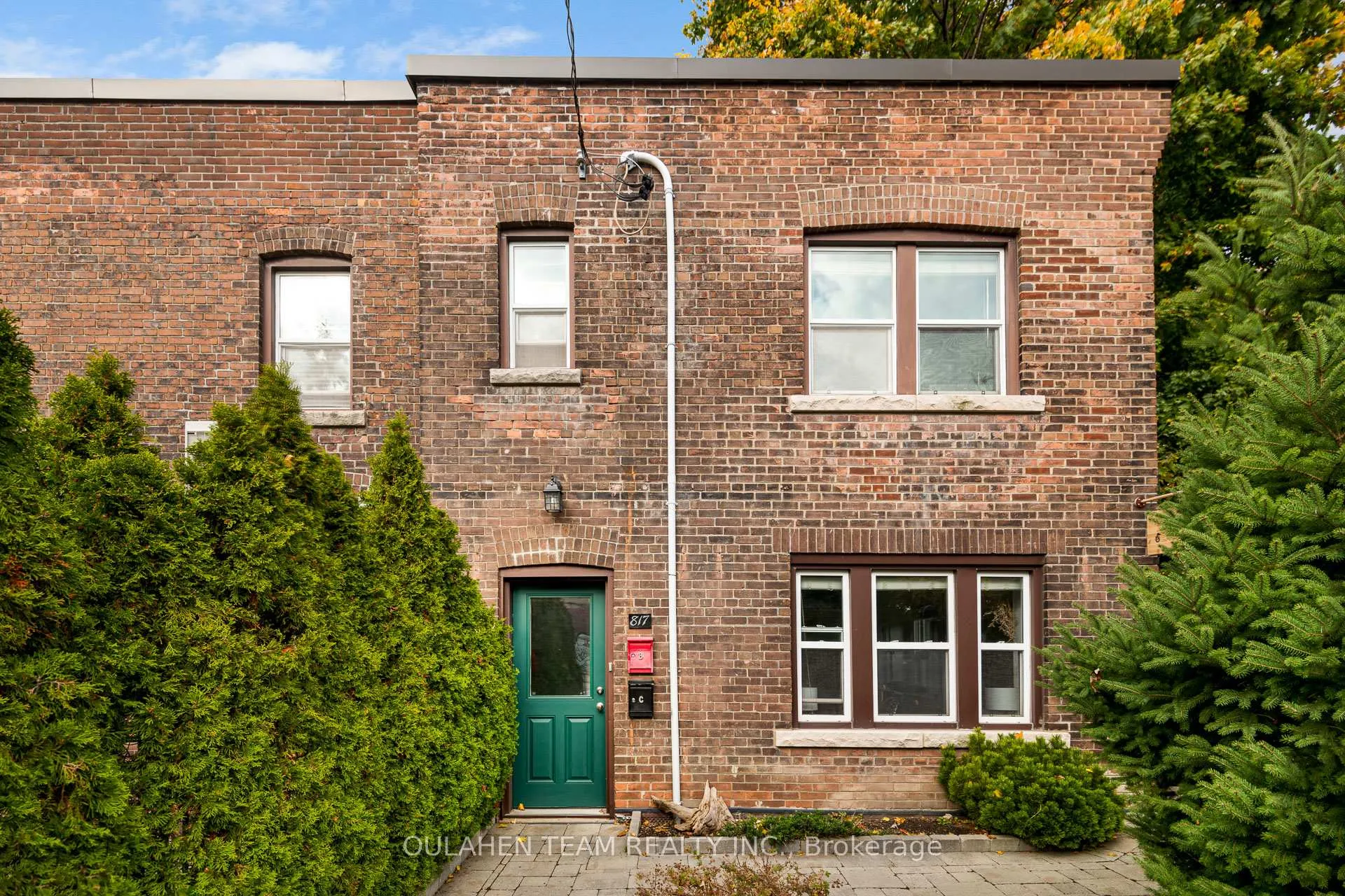 Photo 2 of Unit B, 817 Broadview Avenue, Toronto, Playter Estates-Danforth — HOMEH