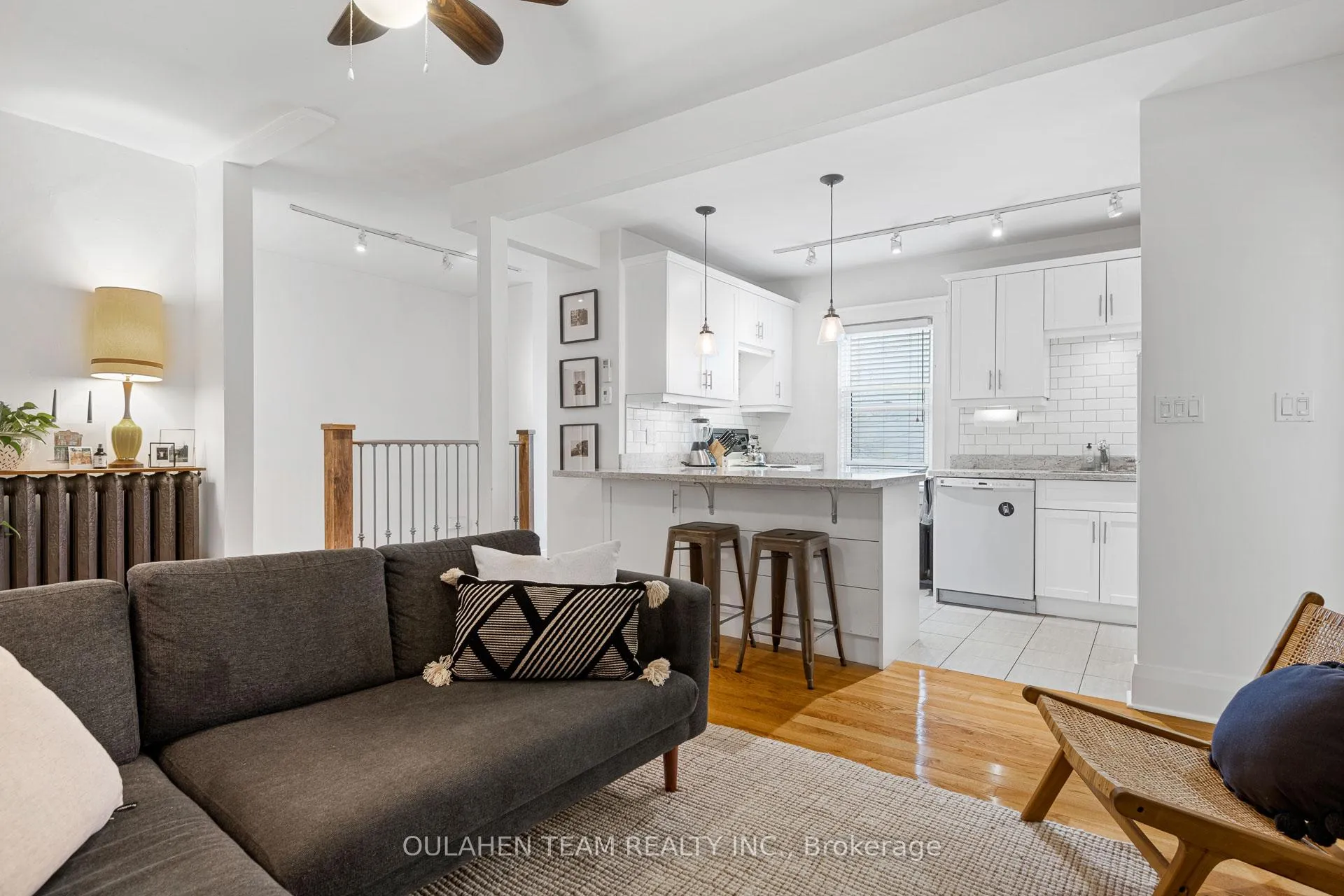 Photo 8 of Unit B, 817 Broadview Avenue, Toronto, Playter Estates-Danforth — HOMEH