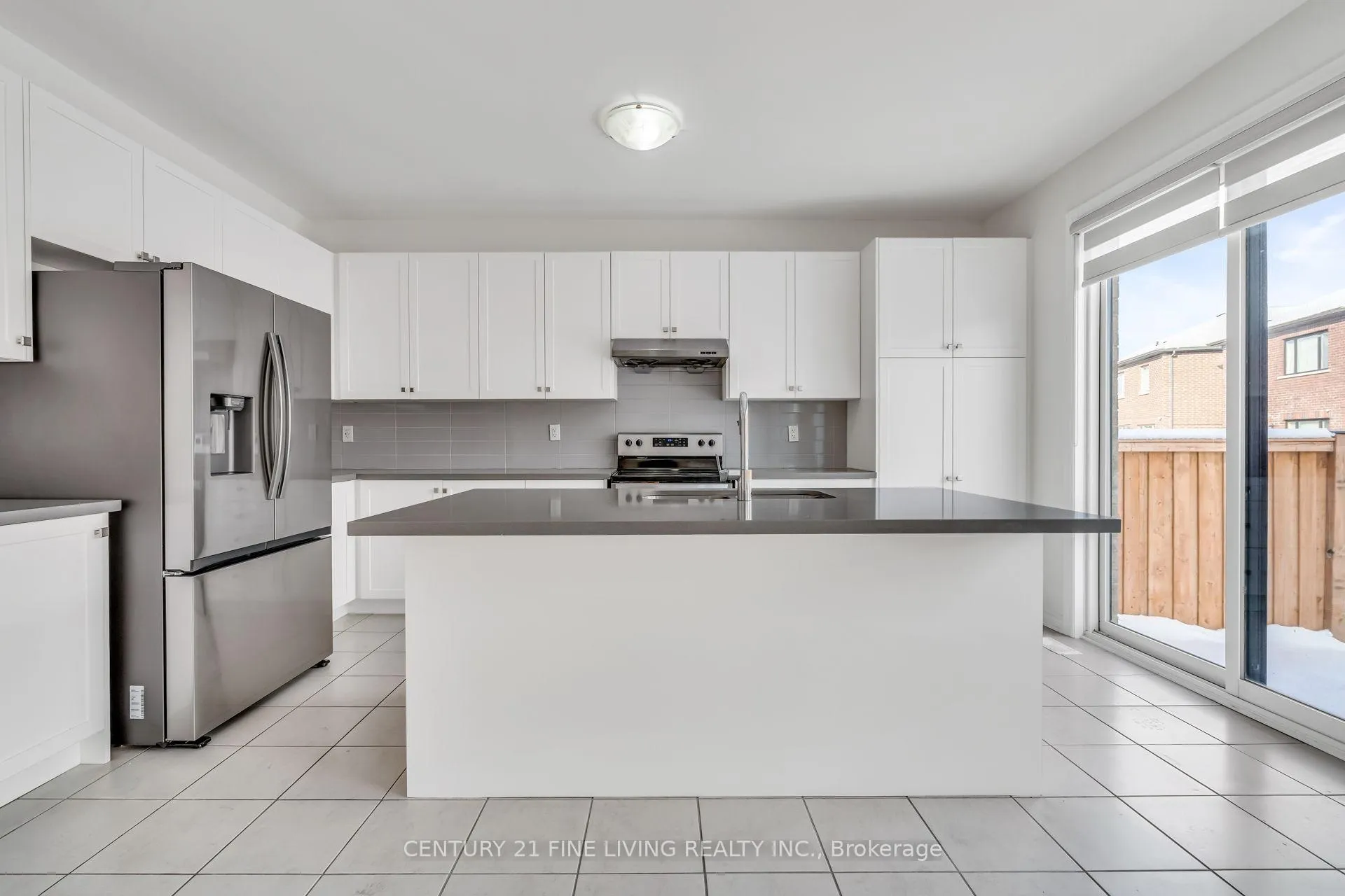 Photo 16 of 37 Petch Avenue, Caledon, Rural Caledon — HOMEH