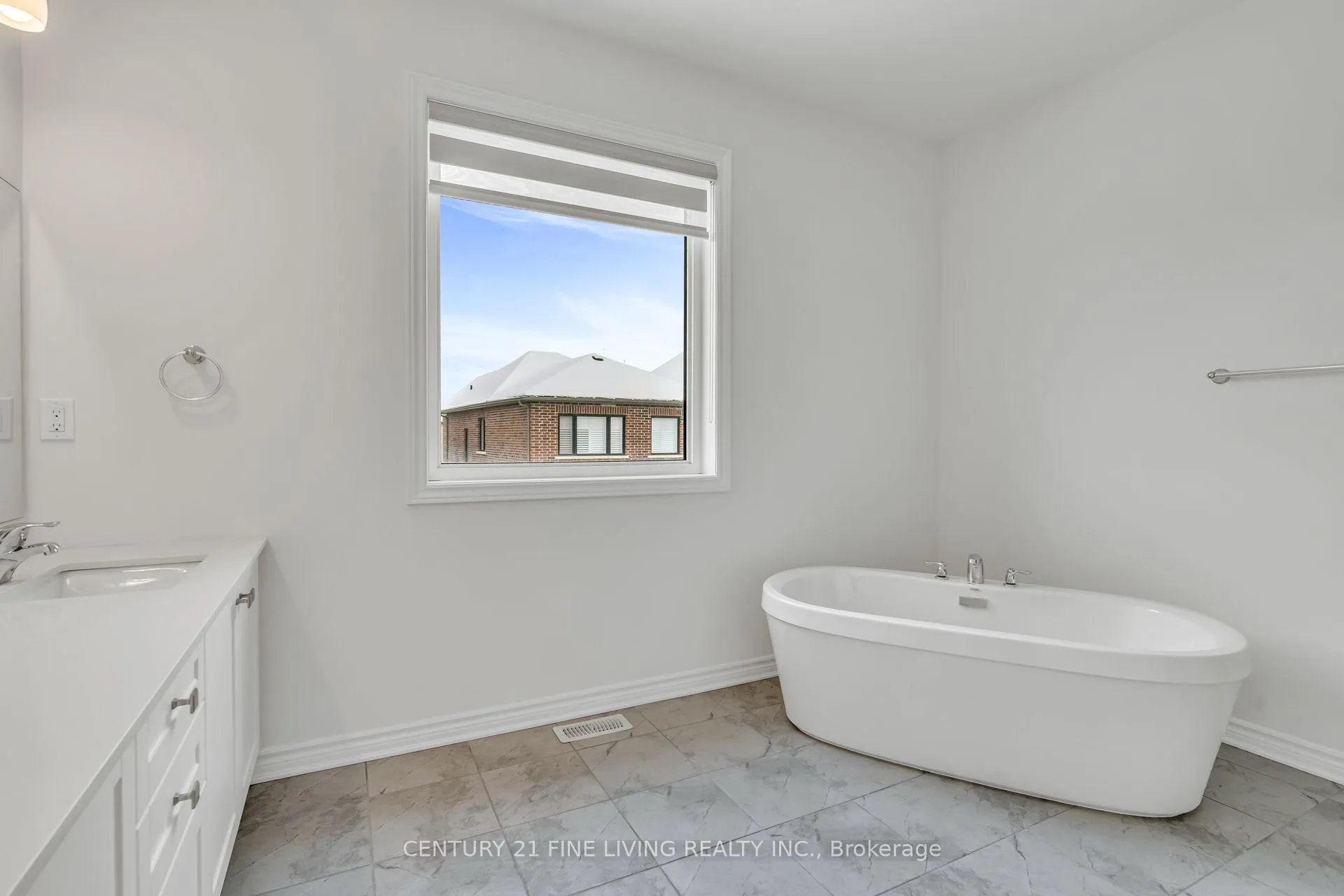 Photo 27 of 37 Petch Avenue, Caledon, Rural Caledon — HOMEH