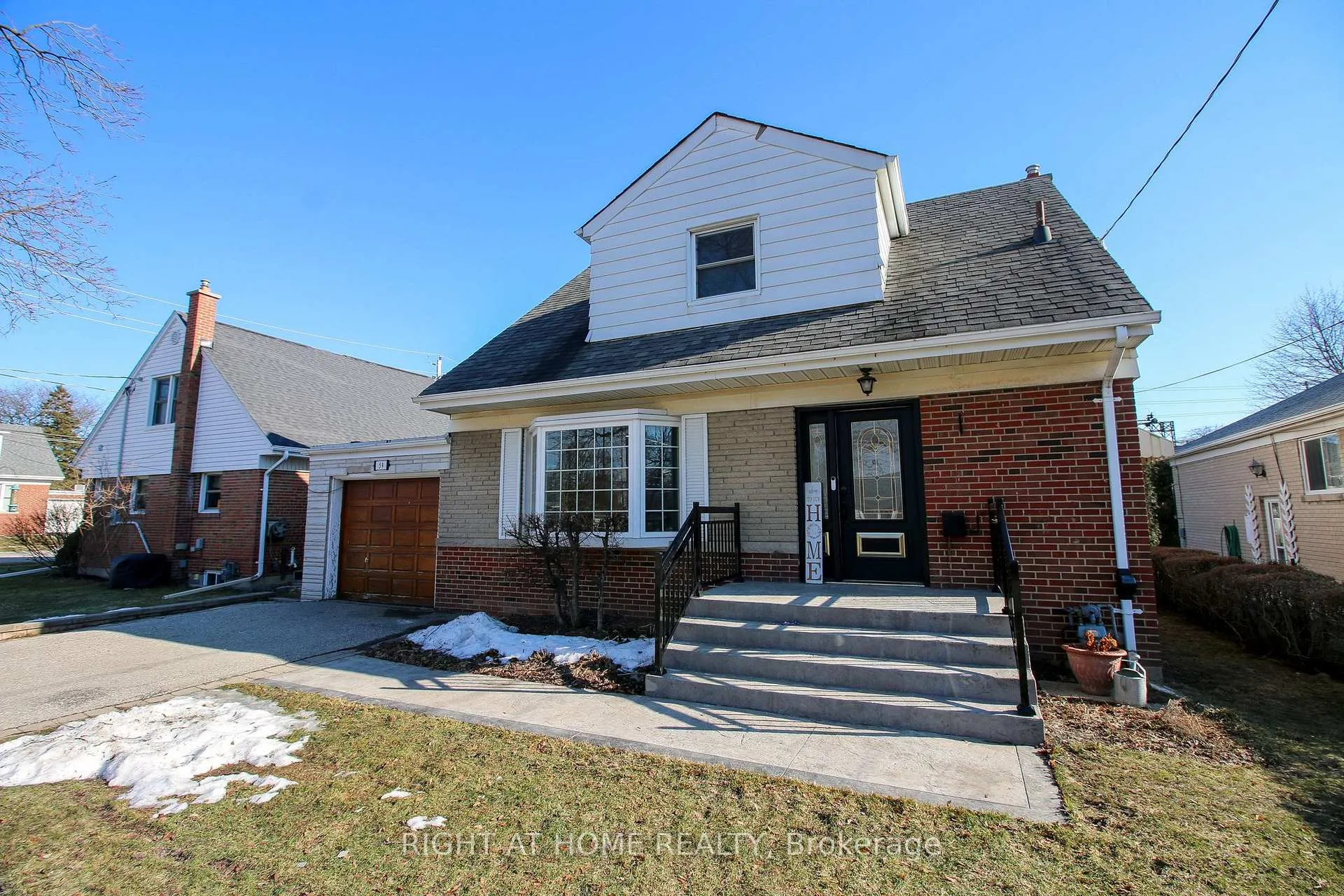 Photo 3 of 59 Braywin Drive, Etobicoke, Kingsview Village-The Westway — HOMEH