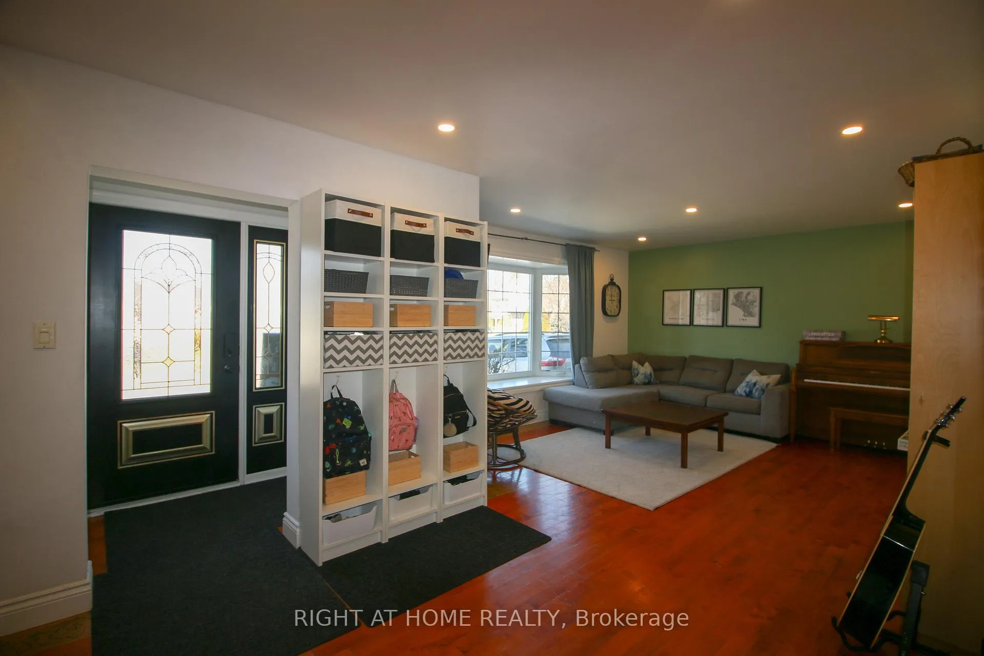 Photo 6 of 59 Braywin Drive, Etobicoke, Kingsview Village-The Westway — HOMEH