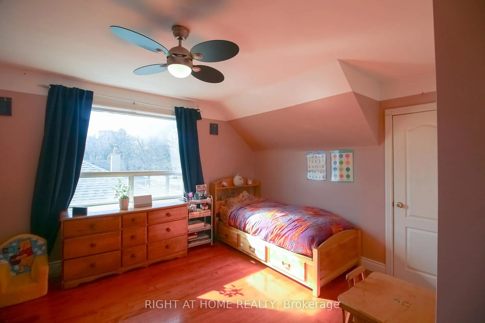 Photo 21 of 59 Braywin Drive, Etobicoke, Kingsview Village-The Westway — HOMEH