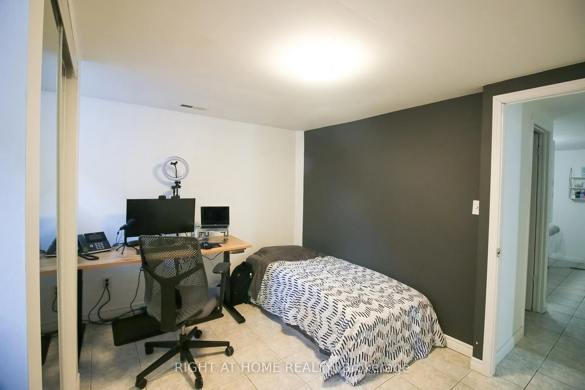 Photo 31 of 59 Braywin Drive, Etobicoke, Kingsview Village-The Westway — HOMEH