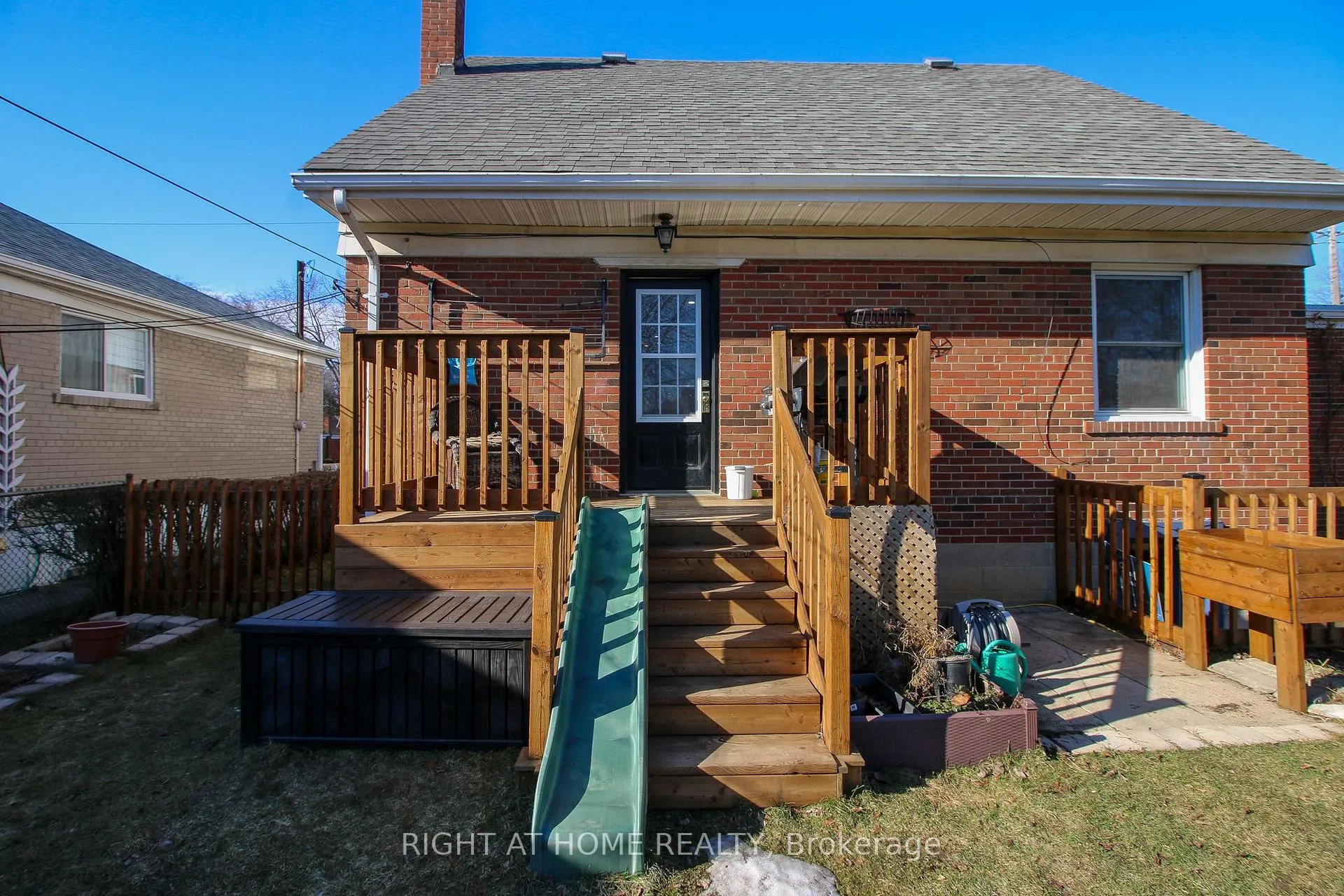 Photo 37 of 59 Braywin Drive, Etobicoke, Kingsview Village-The Westway — HOMEH