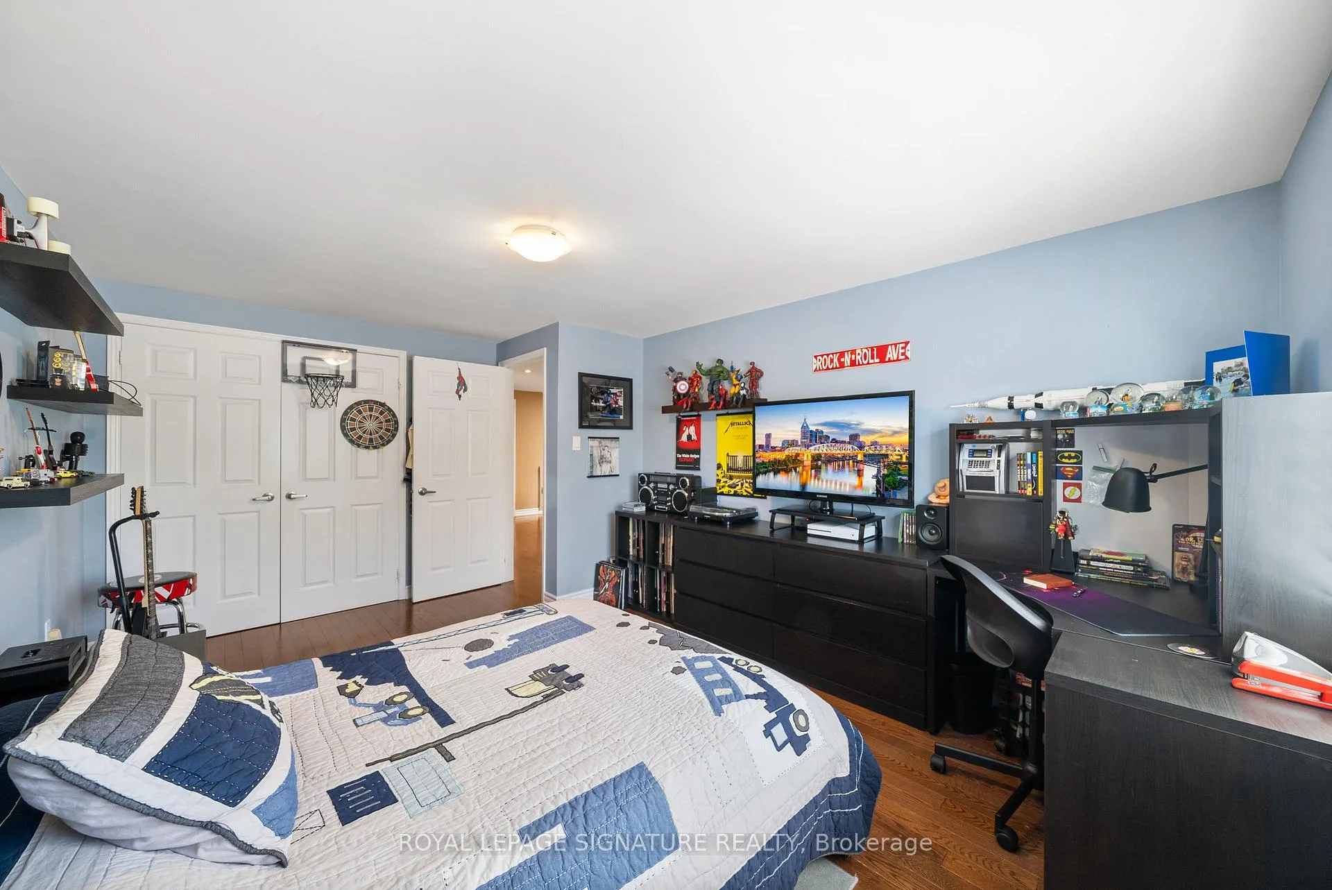 Photo 22 of 16 Queensgate Court, Markham, Unionville — HOMEH