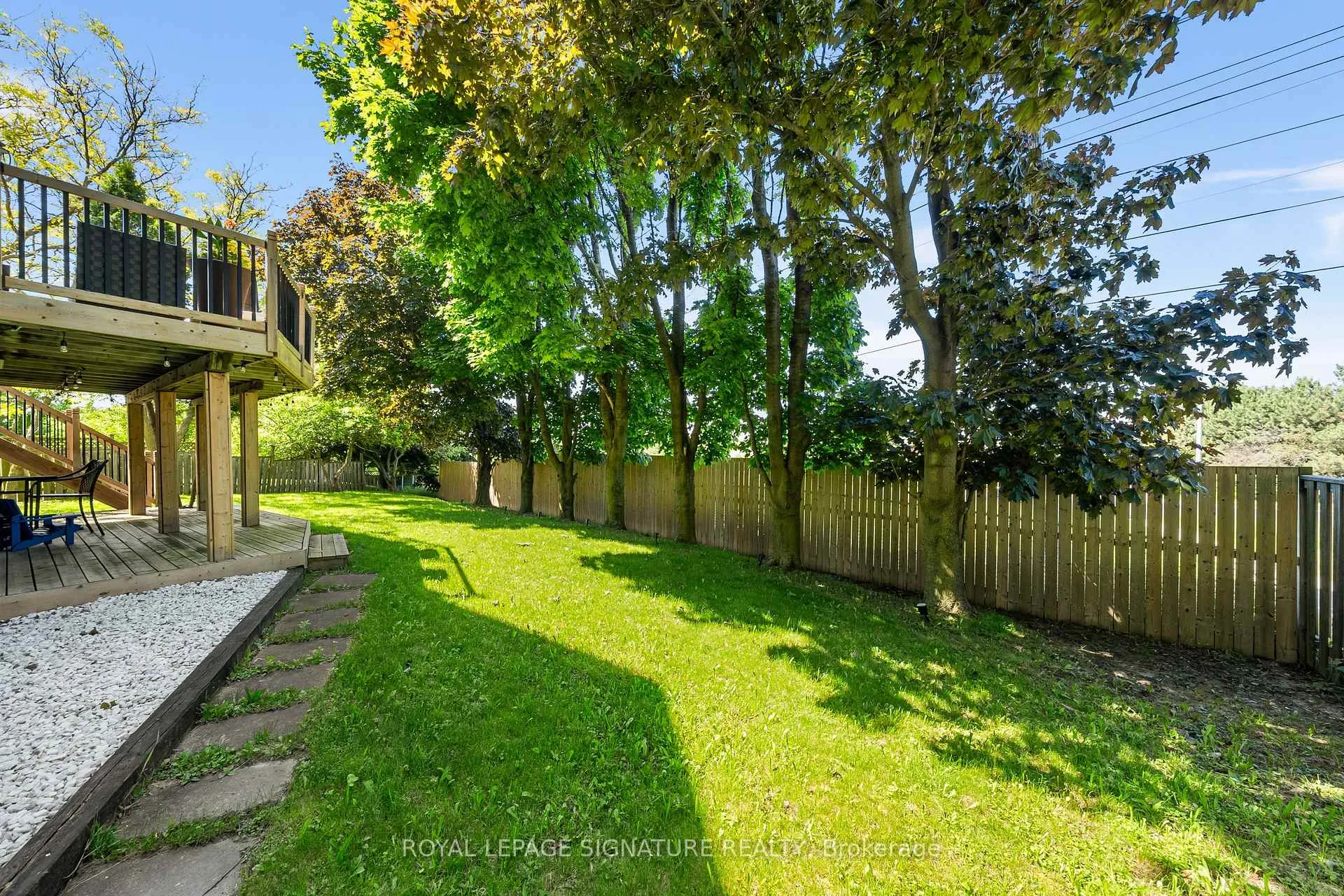 Photo 32 of 16 Queensgate Court, Markham, Unionville — HOMEH