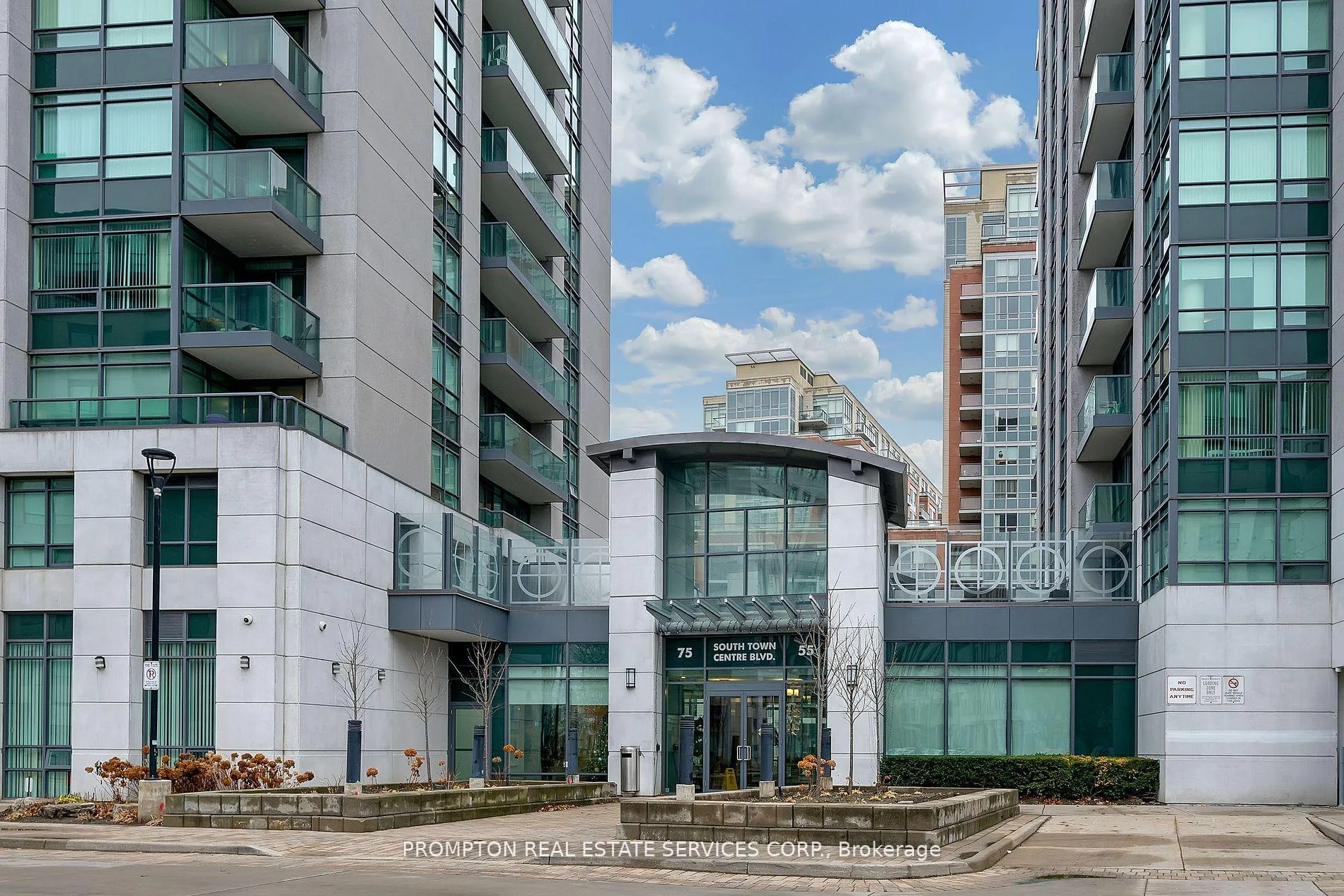 Photo 2 of Unit 811, 75 South Town Centre Boulevard, Markham, Unionville — HOMEH