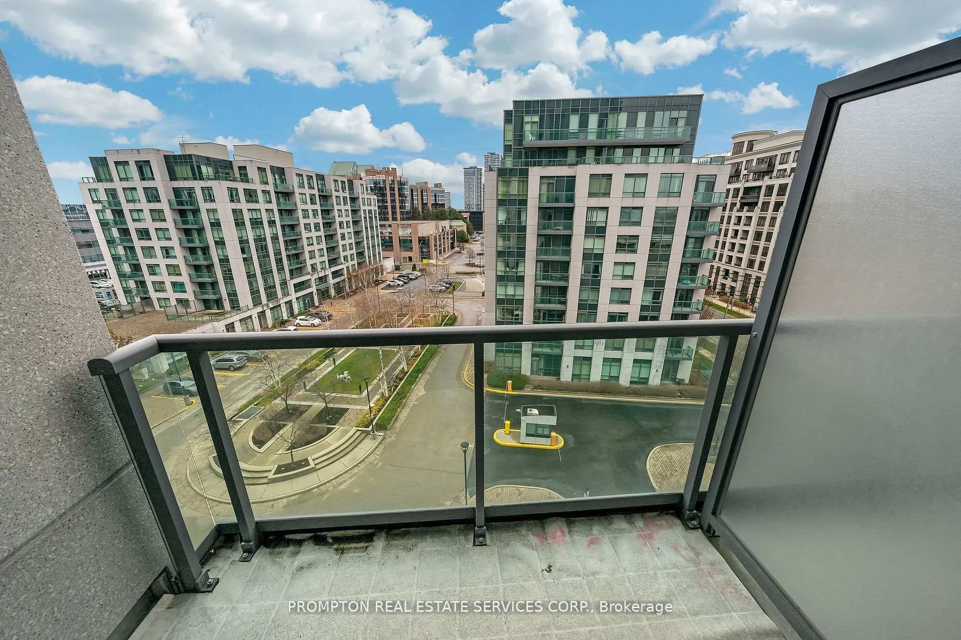 Photo 13 of Unit 811, 75 South Town Centre Boulevard, Markham, Unionville — HOMEH
