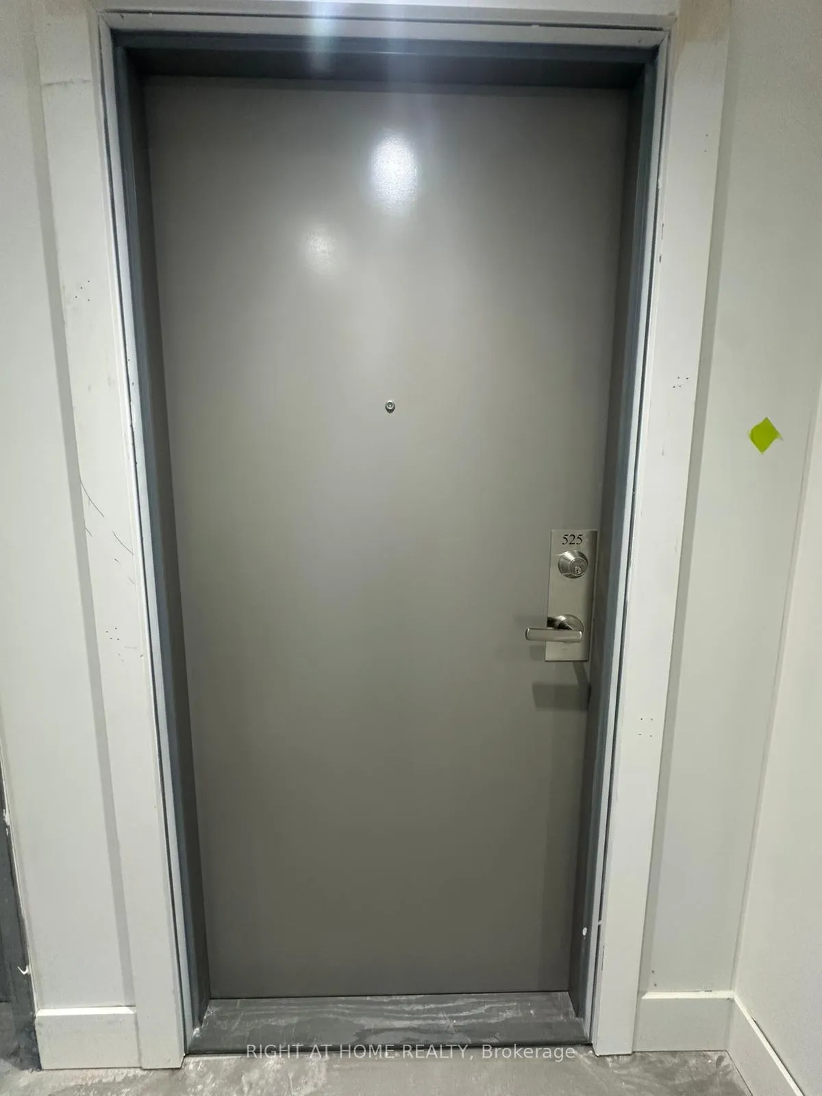 Photo 7 of Unit 525, 51 Clarington Boulevard, Clarington, Bowmanville — HOMEH