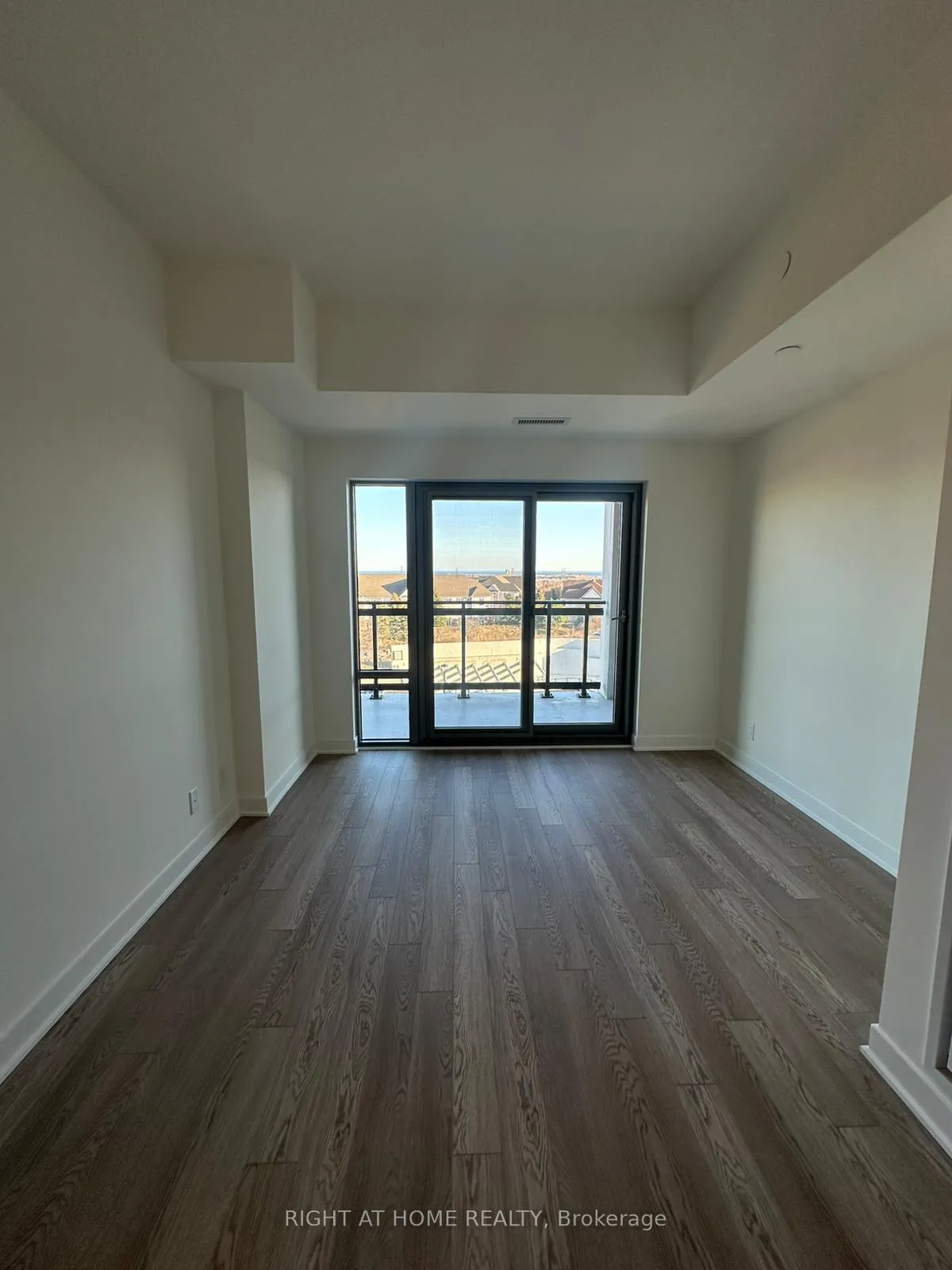 Photo 11 of Unit 525, 51 Clarington Boulevard, Clarington, Bowmanville — HOMEH