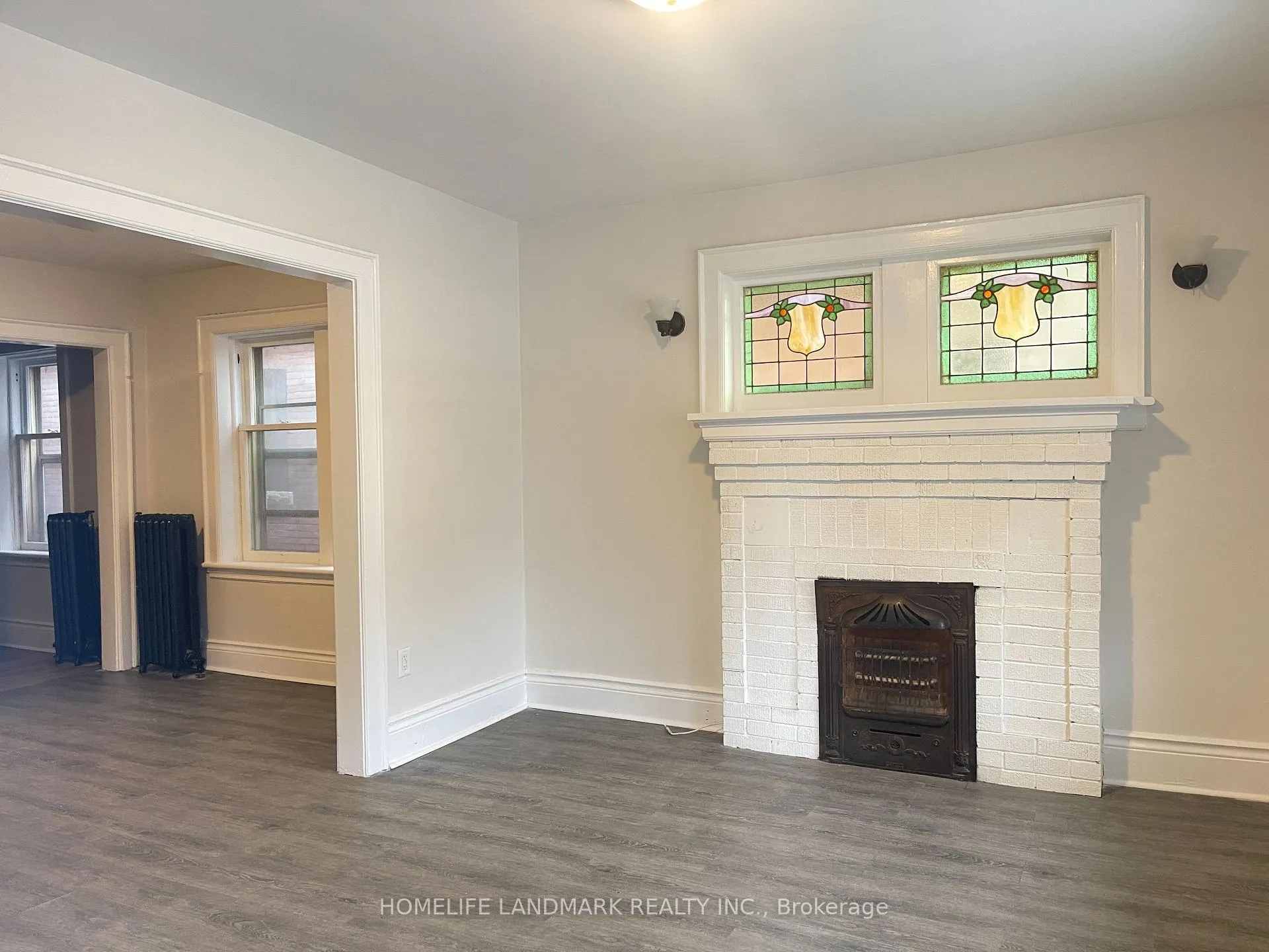 Photo 4 of Unit 1, 987 Main Street E, Hamilton, Crown Point — HOMEH