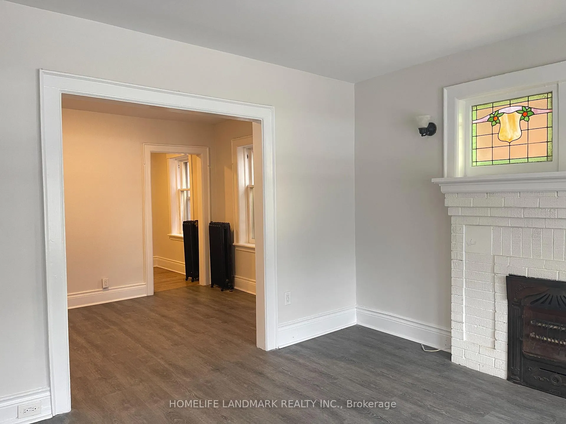 Photo 5 of Unit 1, 987 Main Street E, Hamilton, Crown Point — HOMEH