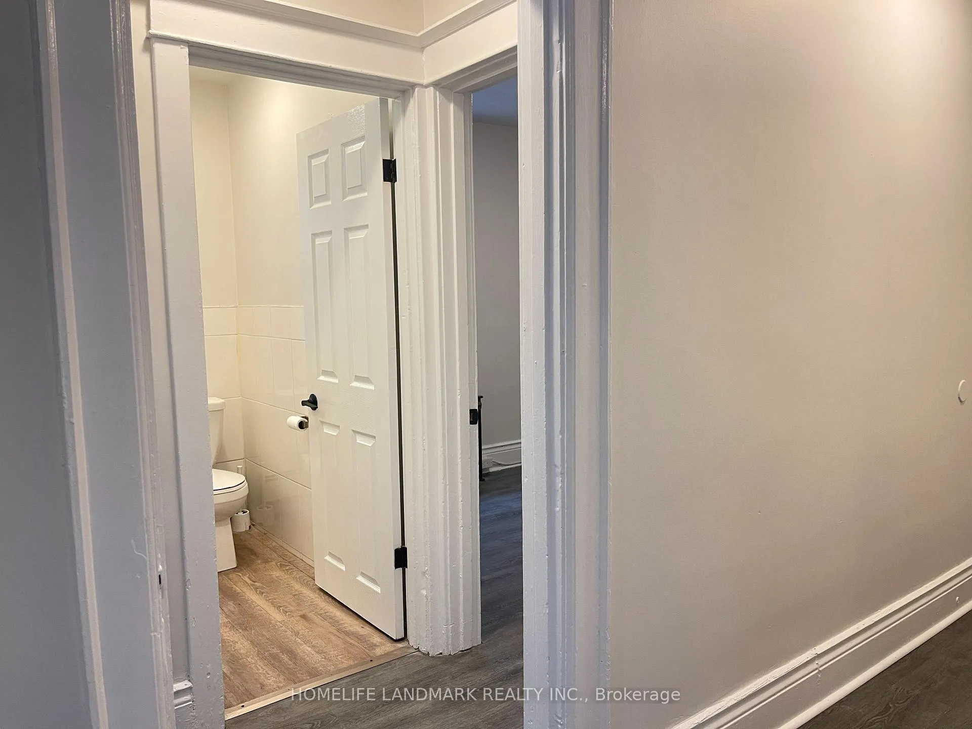 Photo 9 of Unit 1, 987 Main Street E, Hamilton, Crown Point — HOMEH